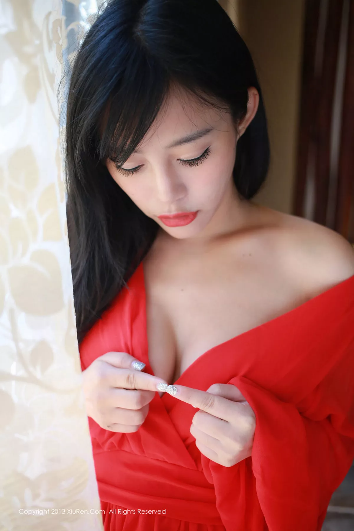 秀人集.com_[XiuRen秀人网]No.007_嫩模toro羽住黑丝内衣性感红唇激情诱惑写真70P