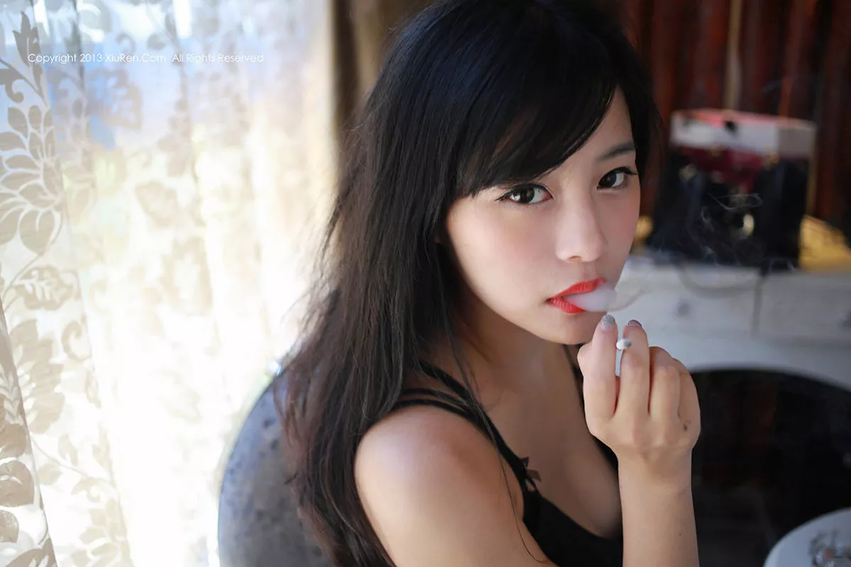 秀人集.com_[XiuRen秀人网]No.007_嫩模toro羽住黑丝内衣性感红唇激情诱惑写真70P