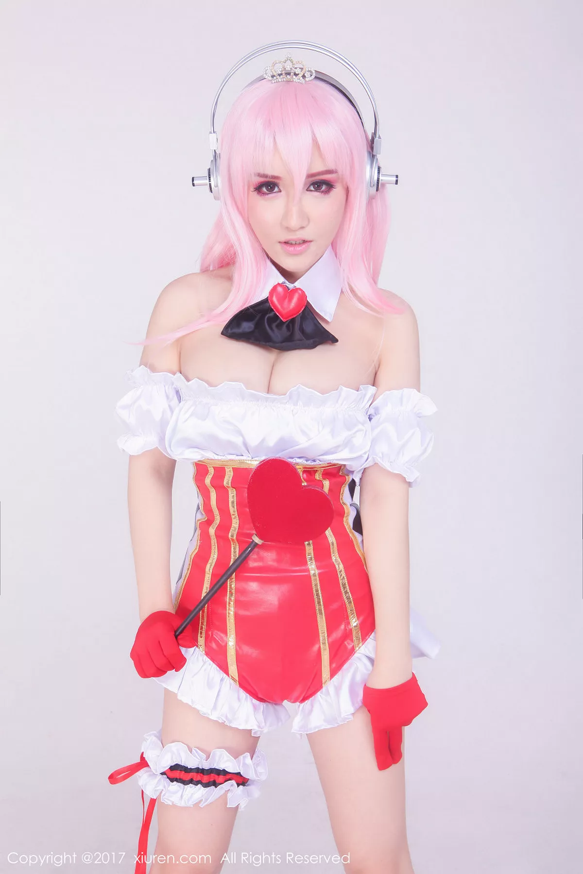 秀人集.com_[XiuRen秀人网]No.722_嫩模K8傲娇萌萌Vivian浴室里全裸上身手遮豪乳诱惑写真62P