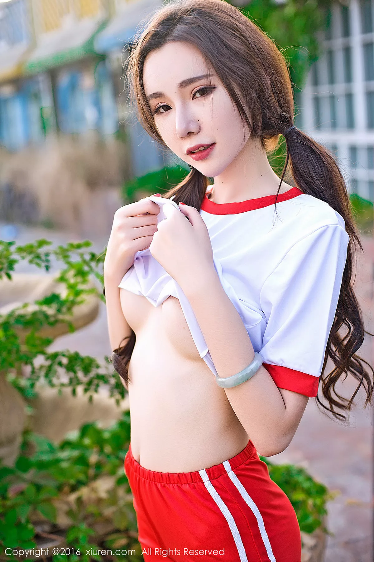 秀人集.com_[XiuRen秀人网]No.669_嫩模萌琪琪Irene吊带薄纱睡裙透视秀美乳完美身材诱惑写真72P