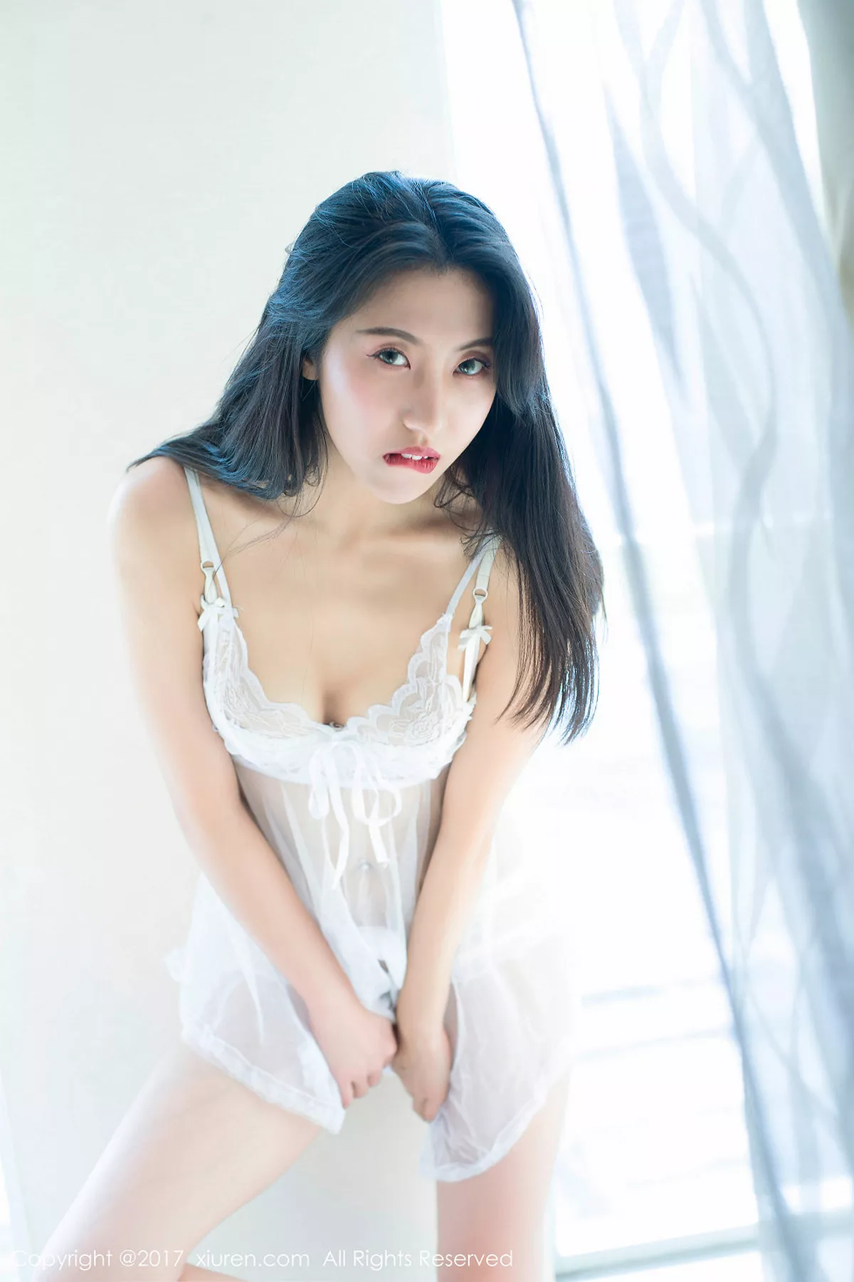 秀人集.com_[XiuRen秀人网]No.714_嫩模大熙破烂连体黑丝+纯白蕾丝情趣内衣人妻私房诱惑写真57P