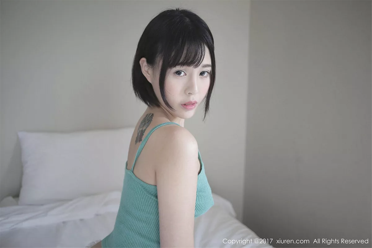 秀人集.com_[XiuRen秀人网]No.748_嫩模Evelyn艾莉苏梅岛旅拍白色蕾丝丁字裤+激凸诱惑写真53P