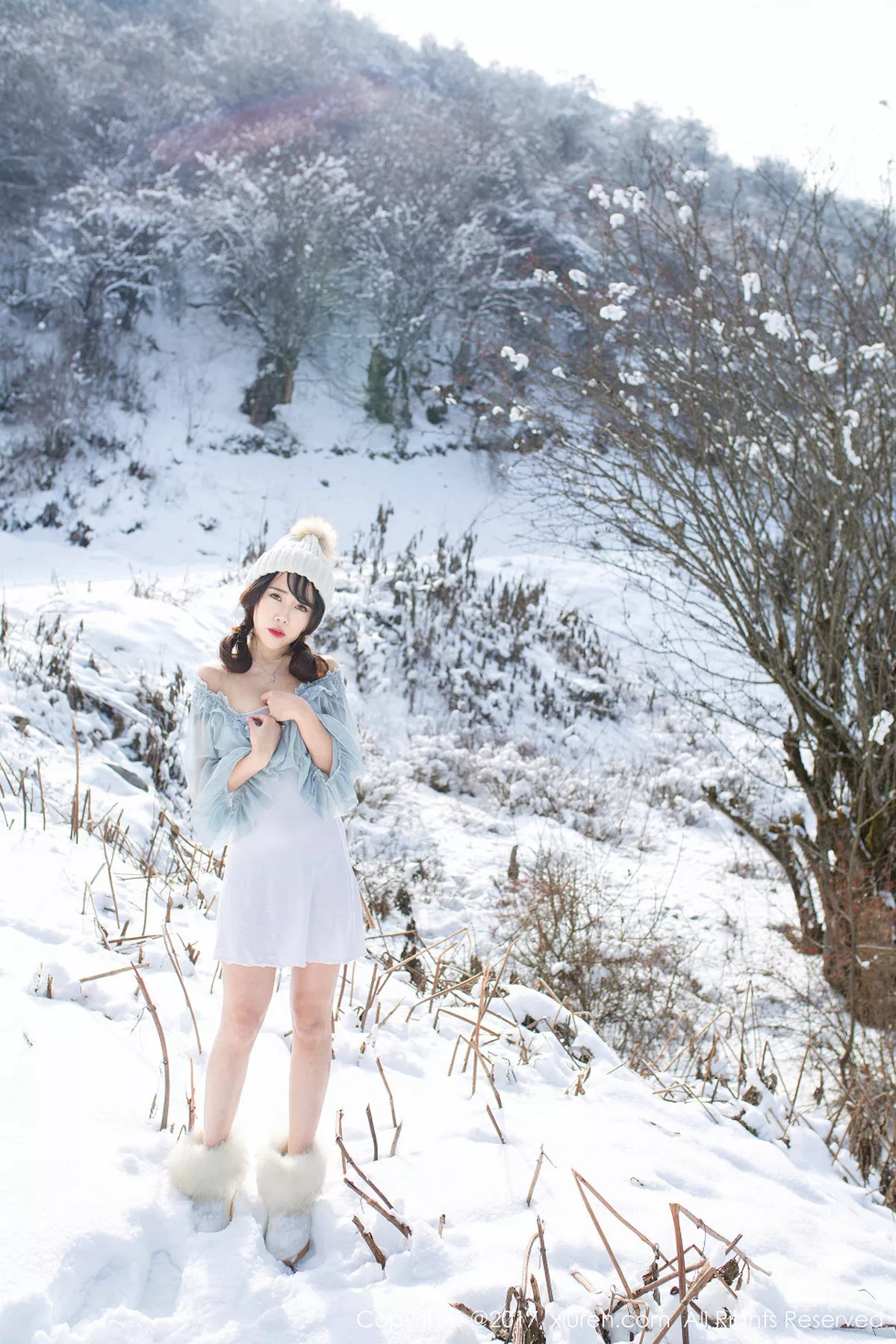 秀人集.com_[XiuRen秀人网]No.720_嫩模兜豆靓Youlina冰天雪地里黑色蕾丝内裤冰冷诱惑写真51P