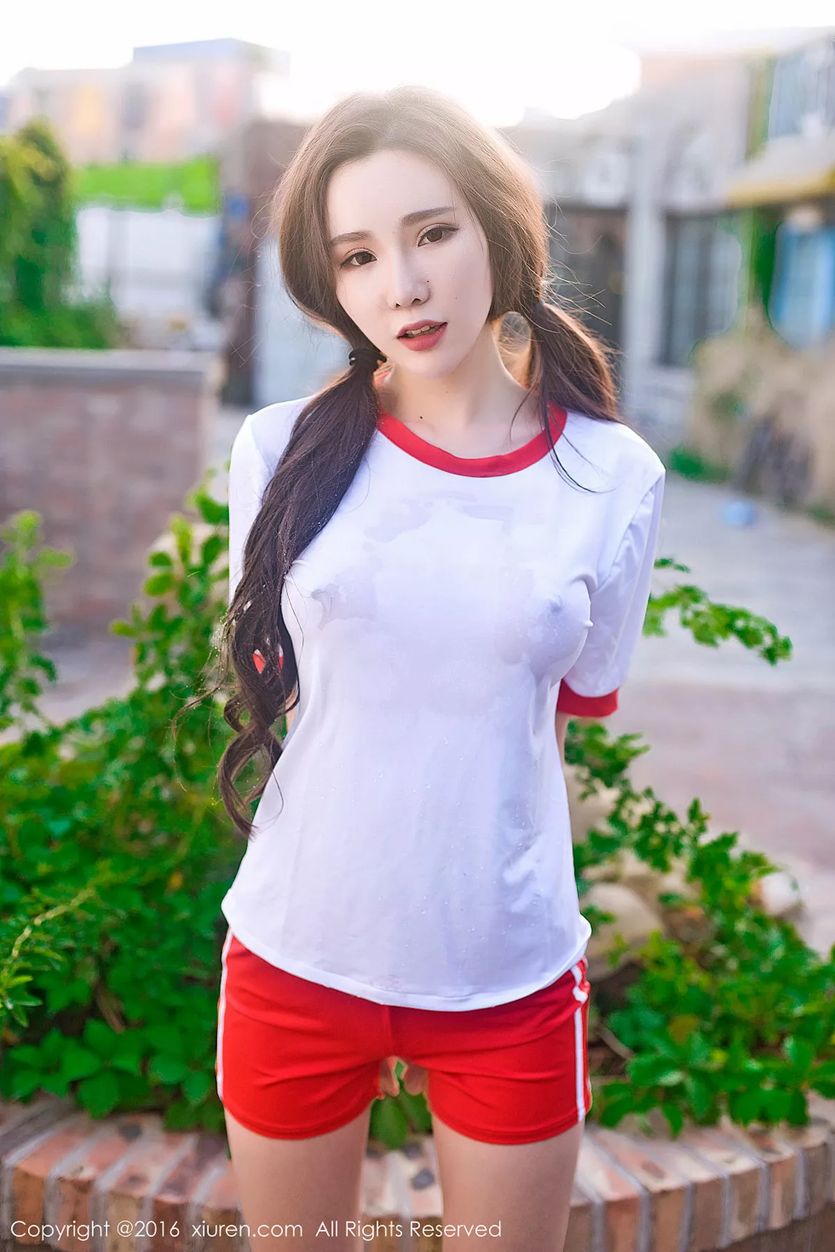 秀人集.com_[XiuRen秀人网]No.669_嫩模萌琪琪Irene吊带薄纱睡裙透视秀美乳完美身材诱惑写真72P