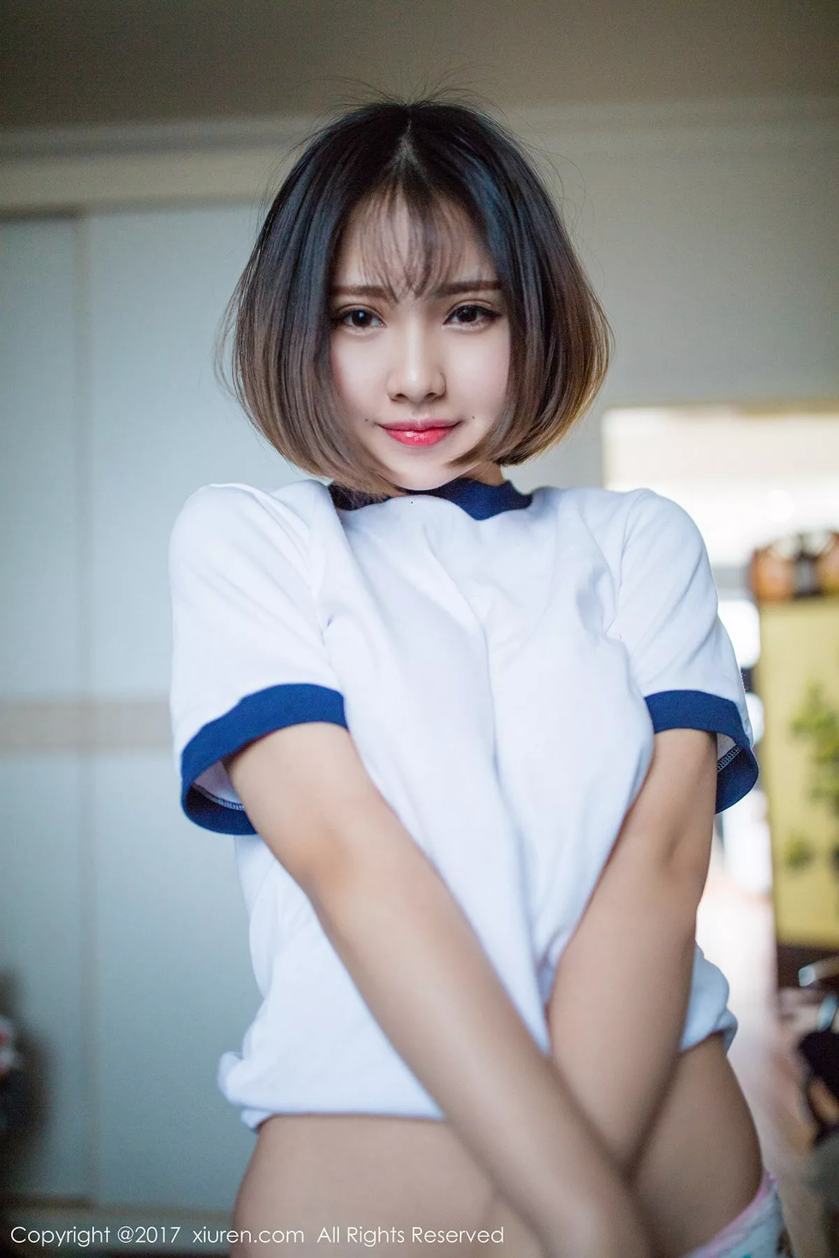 秀人集.com_[XiuRen秀人网]No.736_童颜巨乳萝莉小魔女奈奈居家美少女撩衣秀半球诱惑写真41P