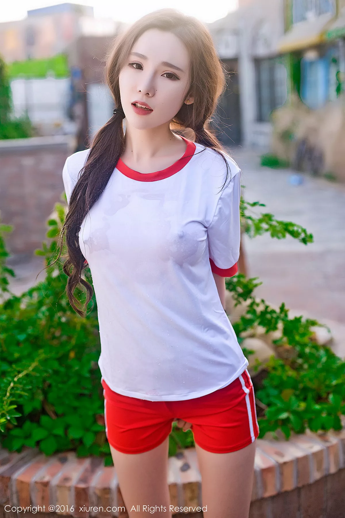 秀人集.com_[XiuRen秀人网]No.669_嫩模萌琪琪Irene吊带薄纱睡裙透视秀美乳完美身材诱惑写真72P
