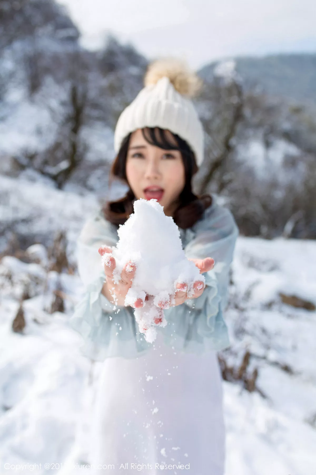 秀人集.com_[XiuRen秀人网]No.720_嫩模兜豆靓Youlina冰天雪地里黑色蕾丝内裤冰冷诱惑写真51P
