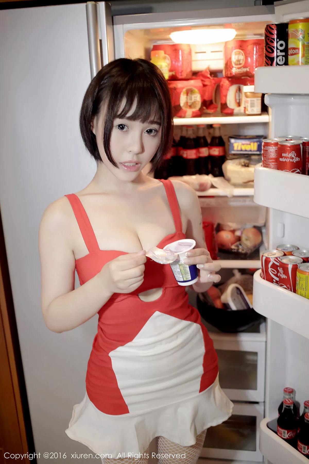秀人集.com_[XiuRen秀人网]No.665_嫩模Evelyn艾莉苏梅岛旅拍性感小红裙秀白丝渔网腿袜写真40P