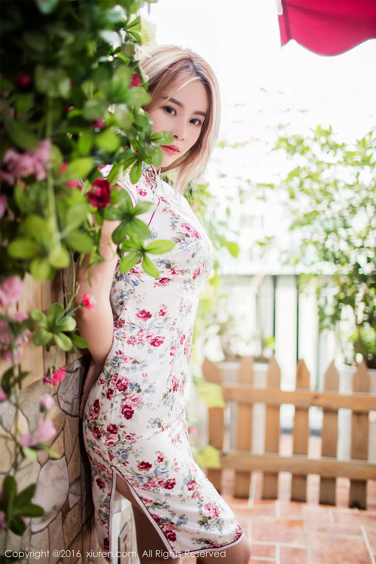 秀人集.com_[XiuRen秀人网]No.658_妩媚美女虞姬儿浴室里白色高叉连体内衣秀豪乳翘臀诱惑写真99P