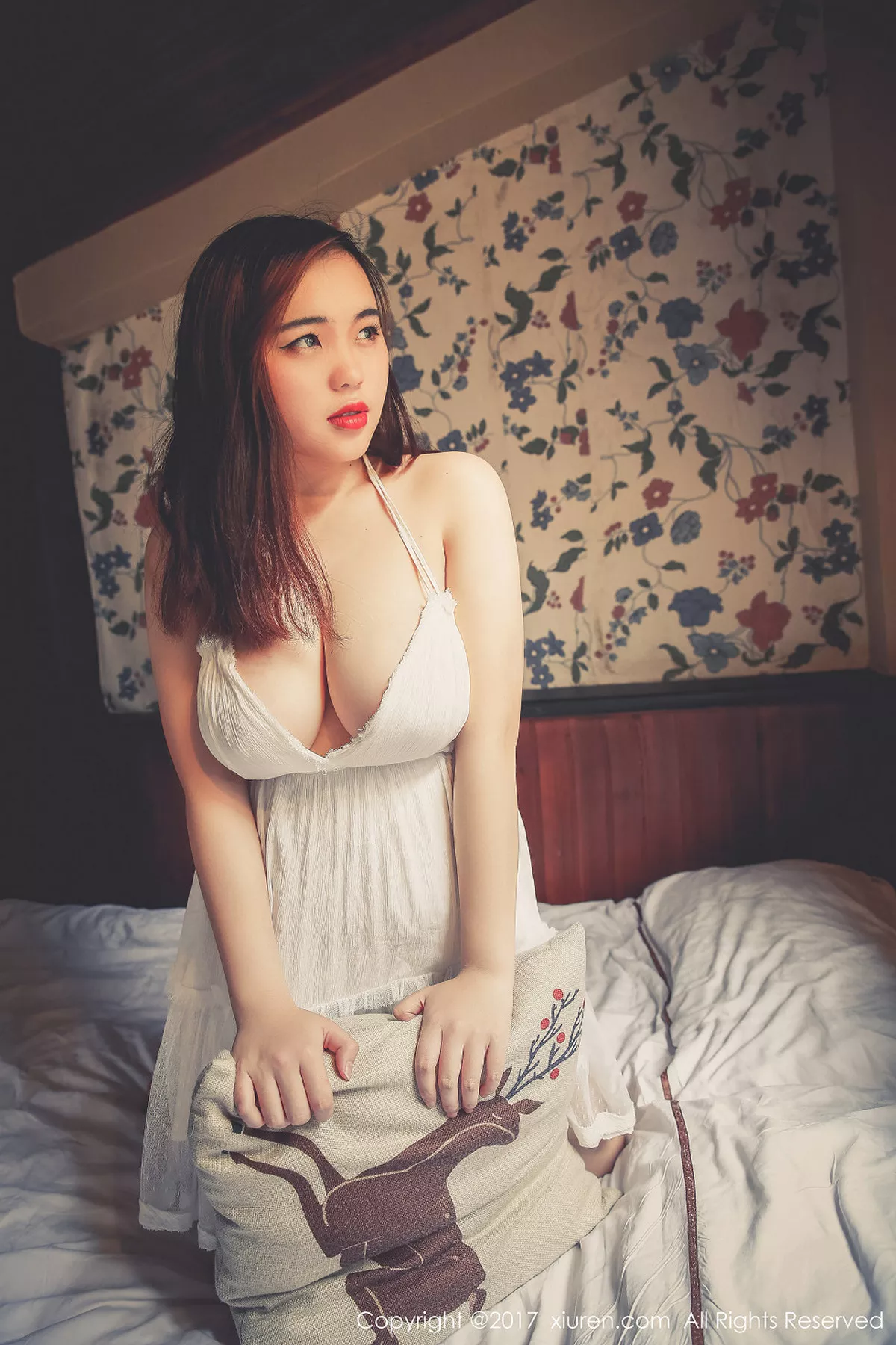 秀人集.com_[XiuRen秀人网]No.744_新人模特米爱Demon梦幻美少女居家私房系列秀傲人豪乳写真61P