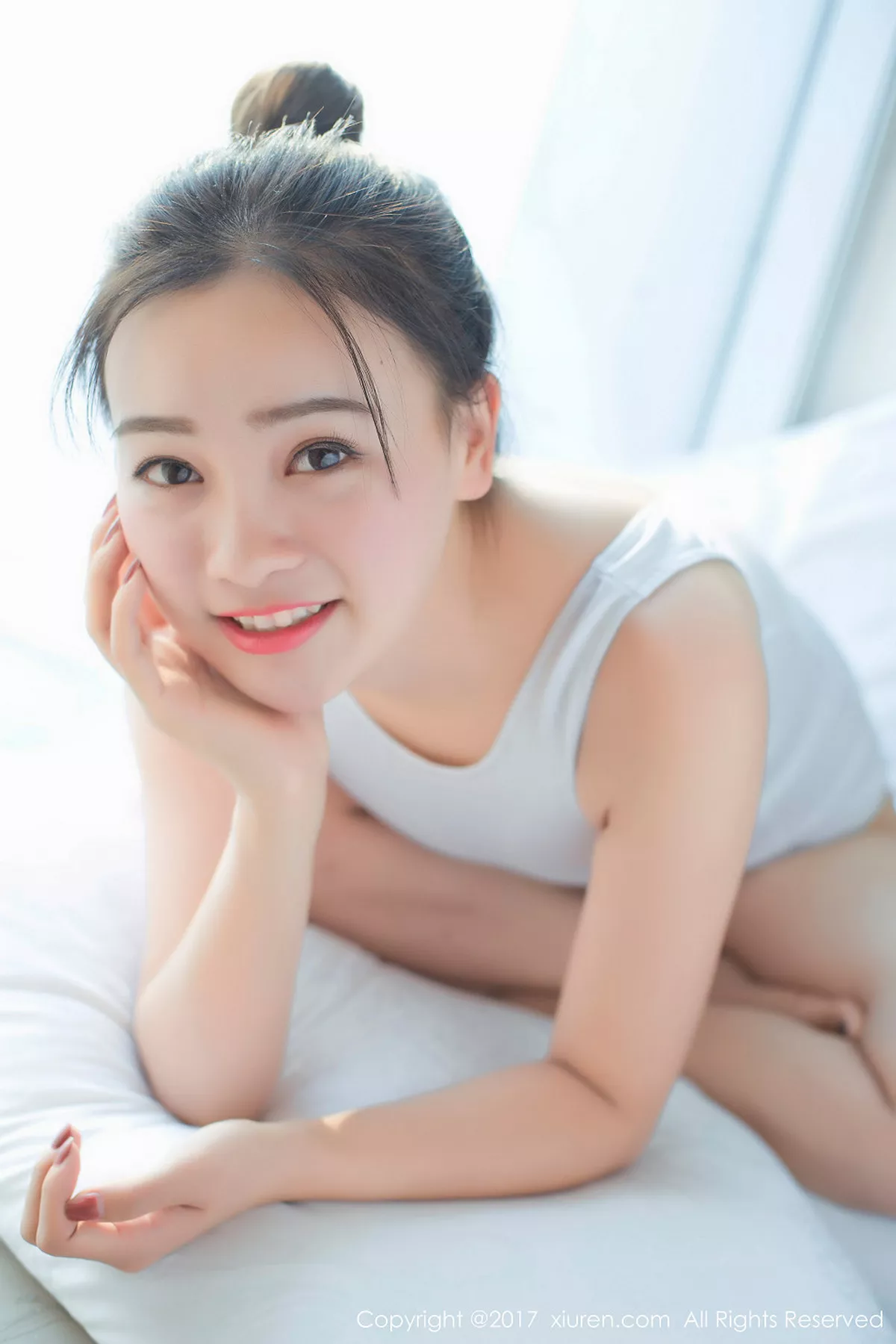 秀人集.com_[XiuRen秀人网]No.684_嫩模芈琳娜居家蓝色低胸体操服秀美胸白色死库水性感写真62P