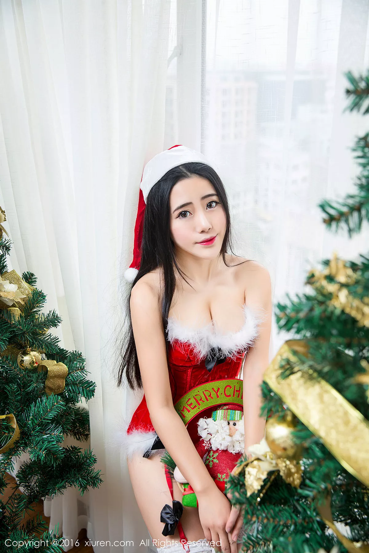 [XiuRen秀人网]第660期兜豆靓写真-秀人集