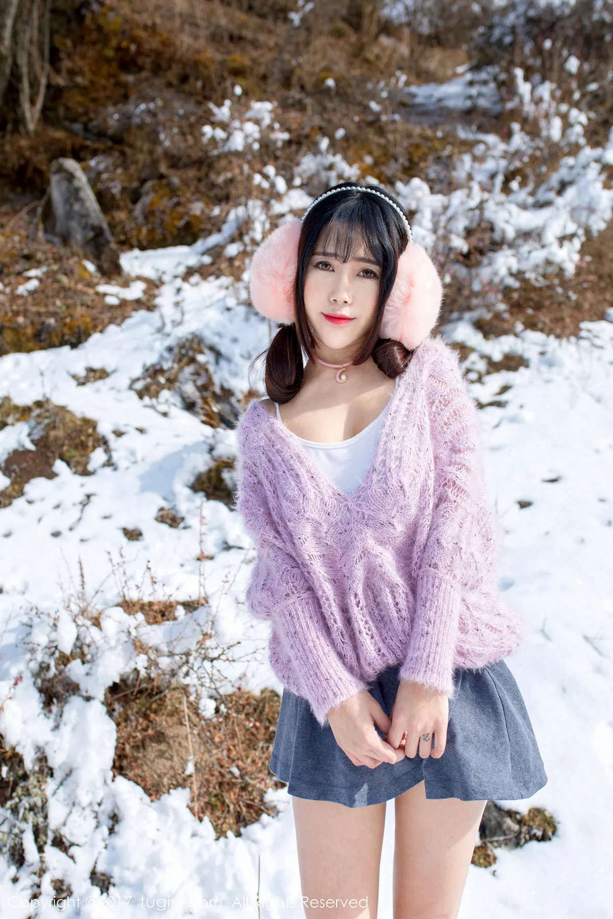 秀人集.com_[XiuRen秀人网]No.720_嫩模兜豆靓Youlina冰天雪地里黑色蕾丝内裤冰冷诱惑写真51P