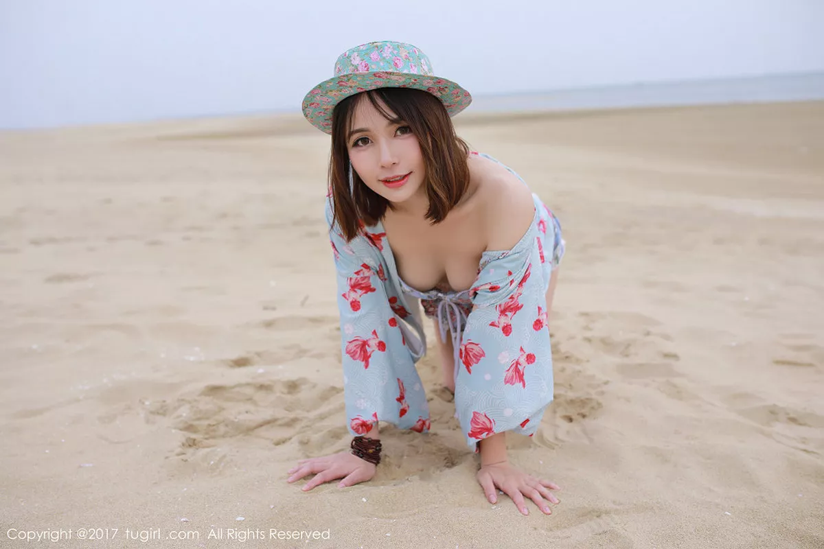 秀人集.com_[XiuRen秀人网]No.766_嫩模奈奈Fox海边沙滩性感比基尼系列秀完美身材傲人美胸写真55P
