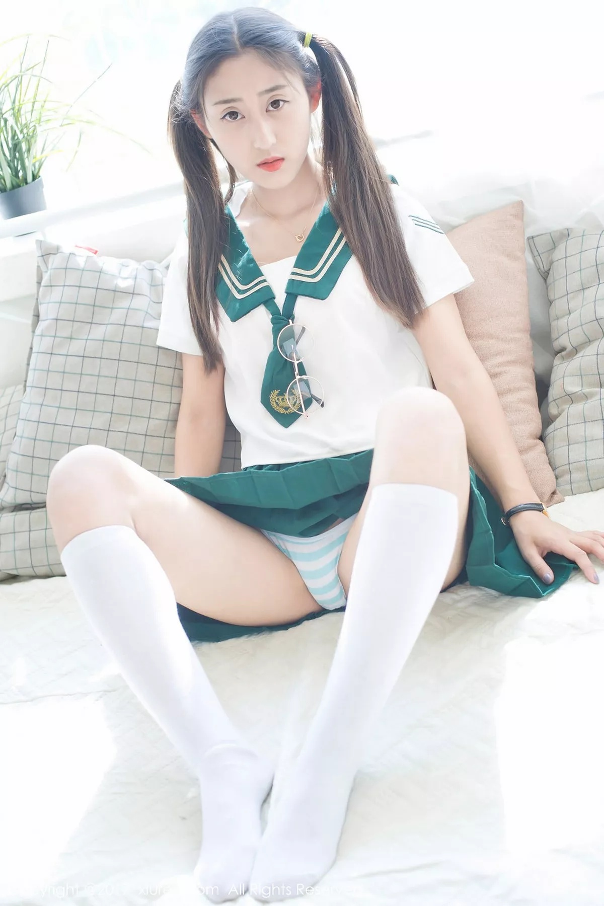 秀人集.com_[XiuRen秀人网]No.802_嫩模雨涵Iris日系学生制服性感内裤秀完美身材清爽迷人写真45P
