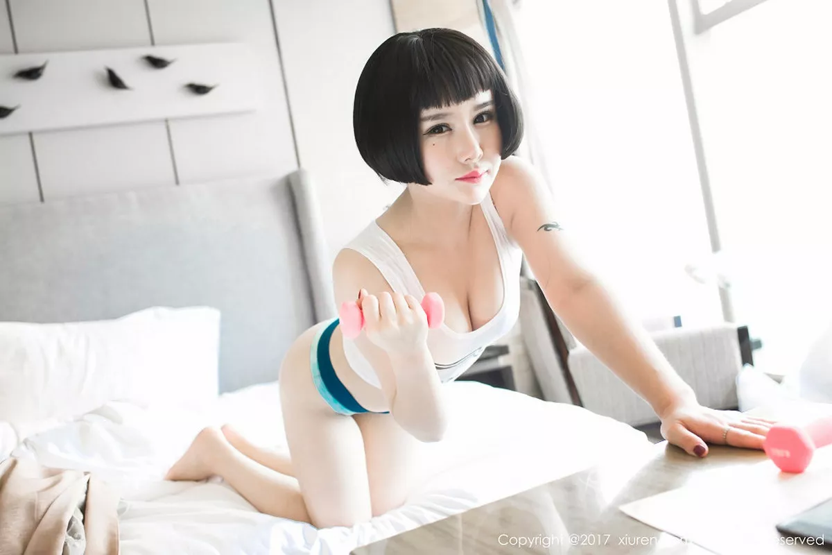 秀人集.com_[XiuRen秀人网]No.794_嫩模佑熙白色连体开胸死库水秀浑圆美乳完美诱惑写真44P