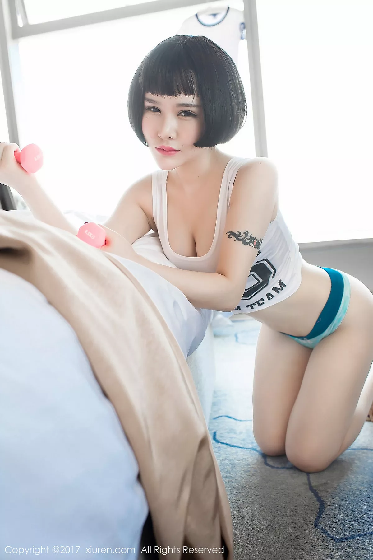 秀人集.com_[XiuRen秀人网]No.794_嫩模佑熙白色连体开胸死库水秀浑圆美乳完美诱惑写真44P