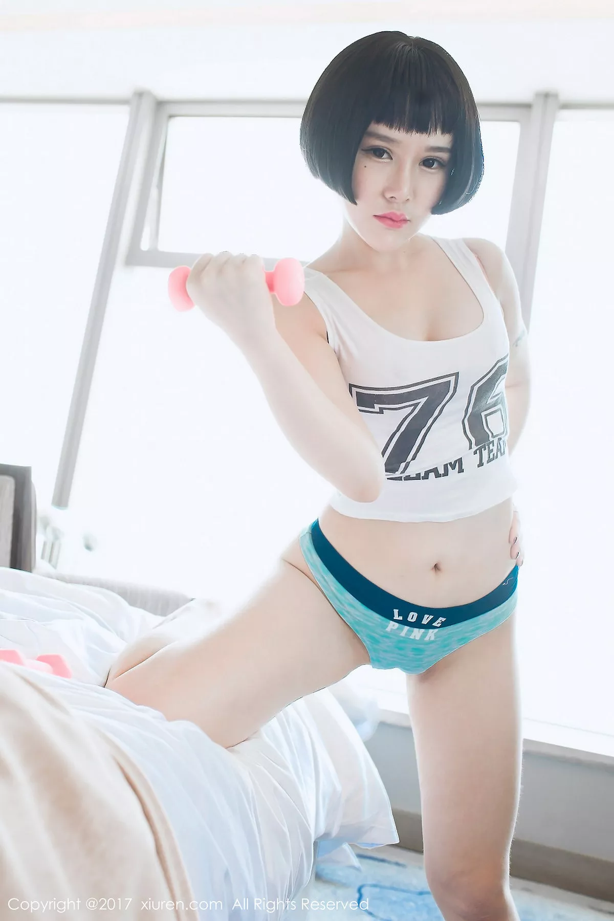 秀人集.com_[XiuRen秀人网]No.794_嫩模佑熙白色连体开胸死库水秀浑圆美乳完美诱惑写真44P
