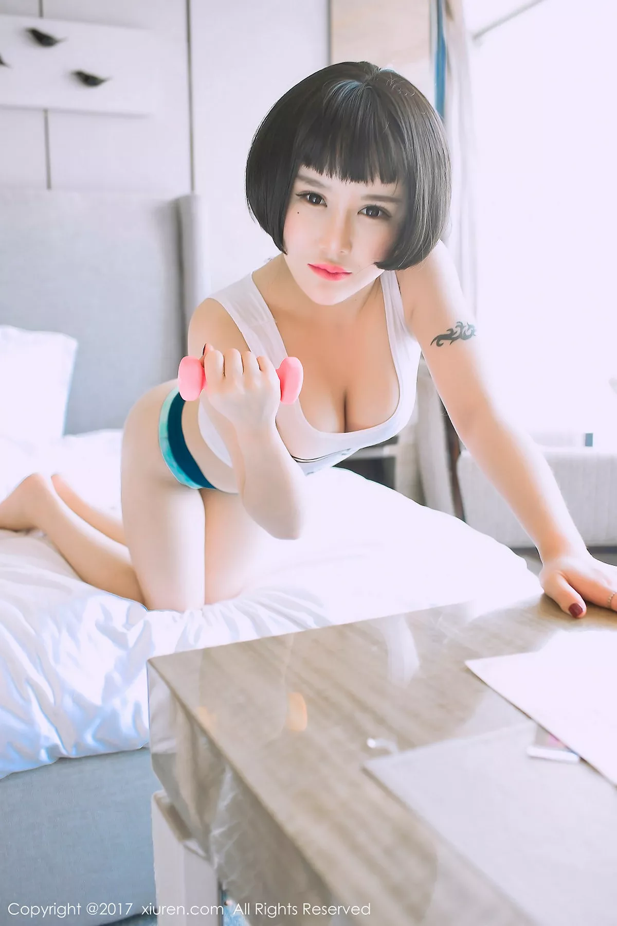 秀人集.com_[XiuRen秀人网]No.794_嫩模佑熙白色连体开胸死库水秀浑圆美乳完美诱惑写真44P