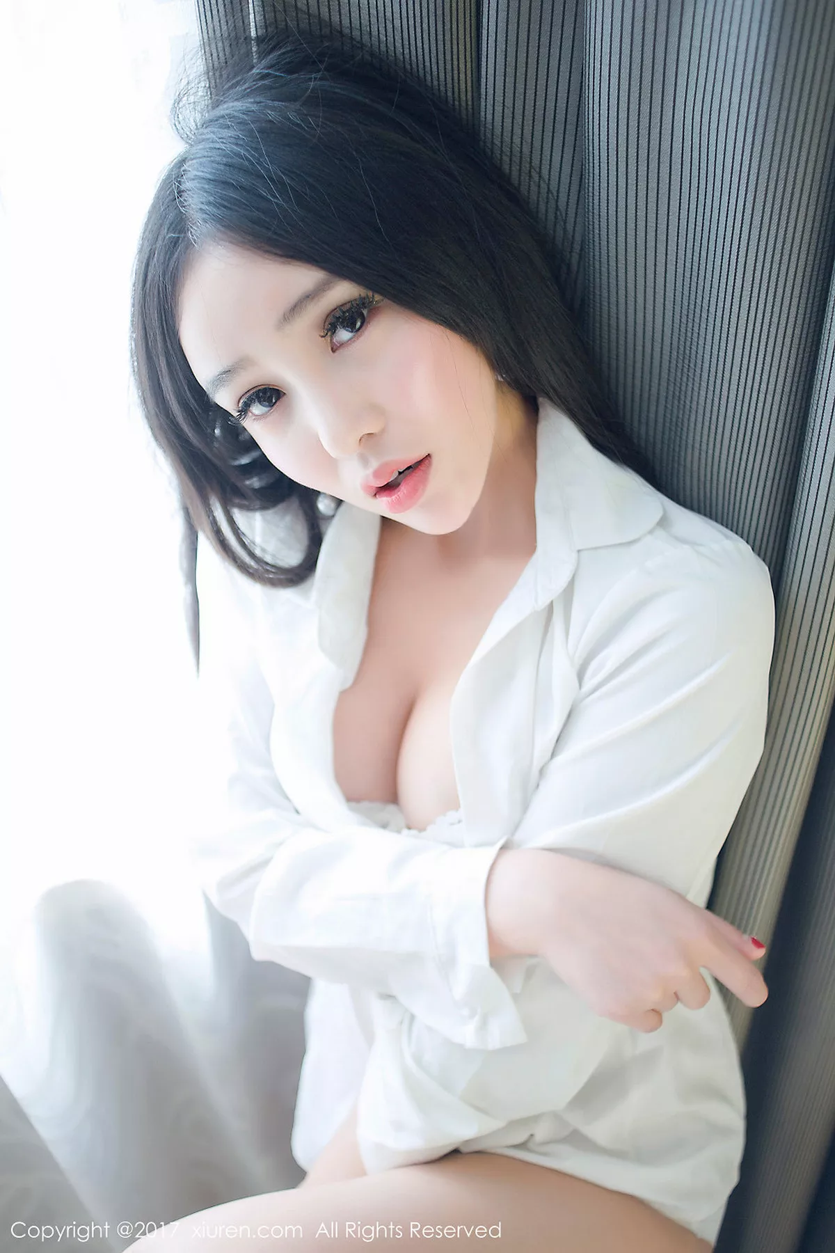 秀人集.com_[XiuRen秀人网]No.792_混血美女艾弥居家浴缸里白色蕾丝内衣透视秀美乳诱惑写真49P