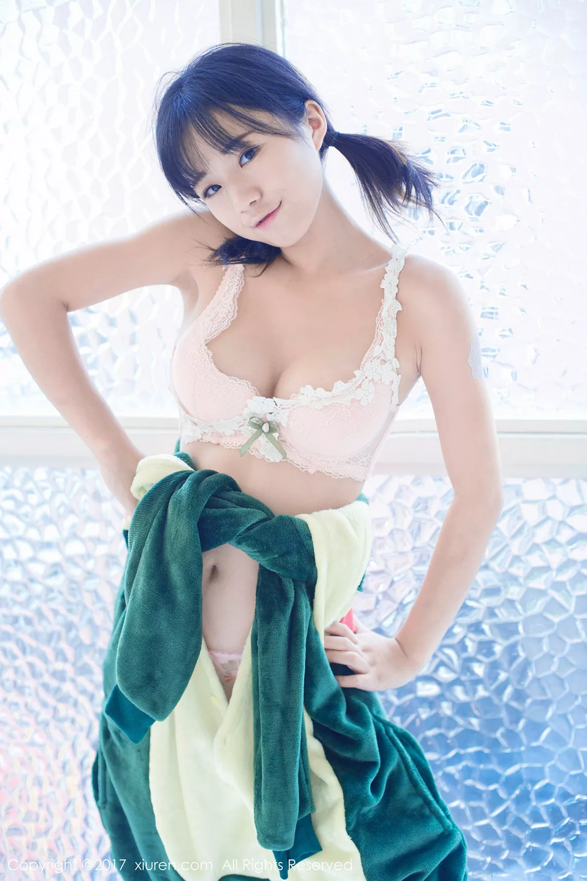 秀人集.com_[XiuRen秀人网]No.831_嫩模仓井优香三点式草莓内衣加粉红内衣秀白嫩肌肤性感写真47P