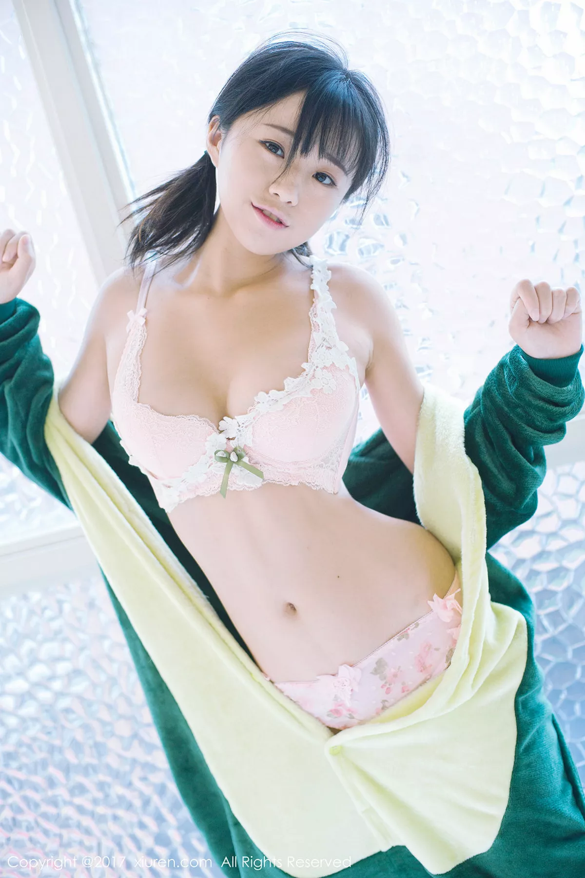 秀人集.com_[XiuRen秀人网]No.831_嫩模仓井优香三点式草莓内衣加粉红内衣秀白嫩肌肤性感写真47P