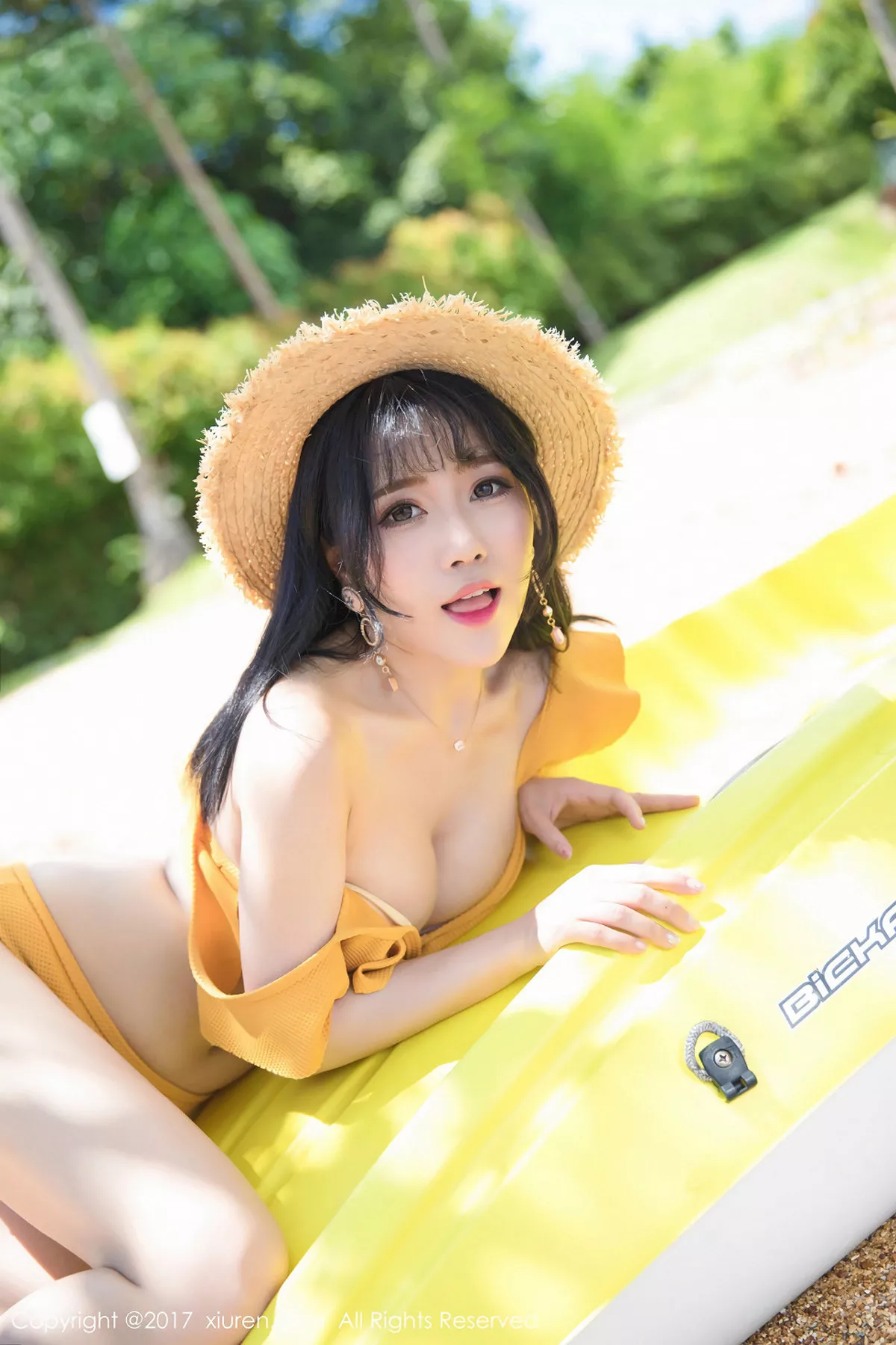 秀人集.com_[XiuRen秀人网]No.855_嫩模兜豆靓Youlina甲米旅拍户外比基尼+薄纱湿身诱惑写真48P