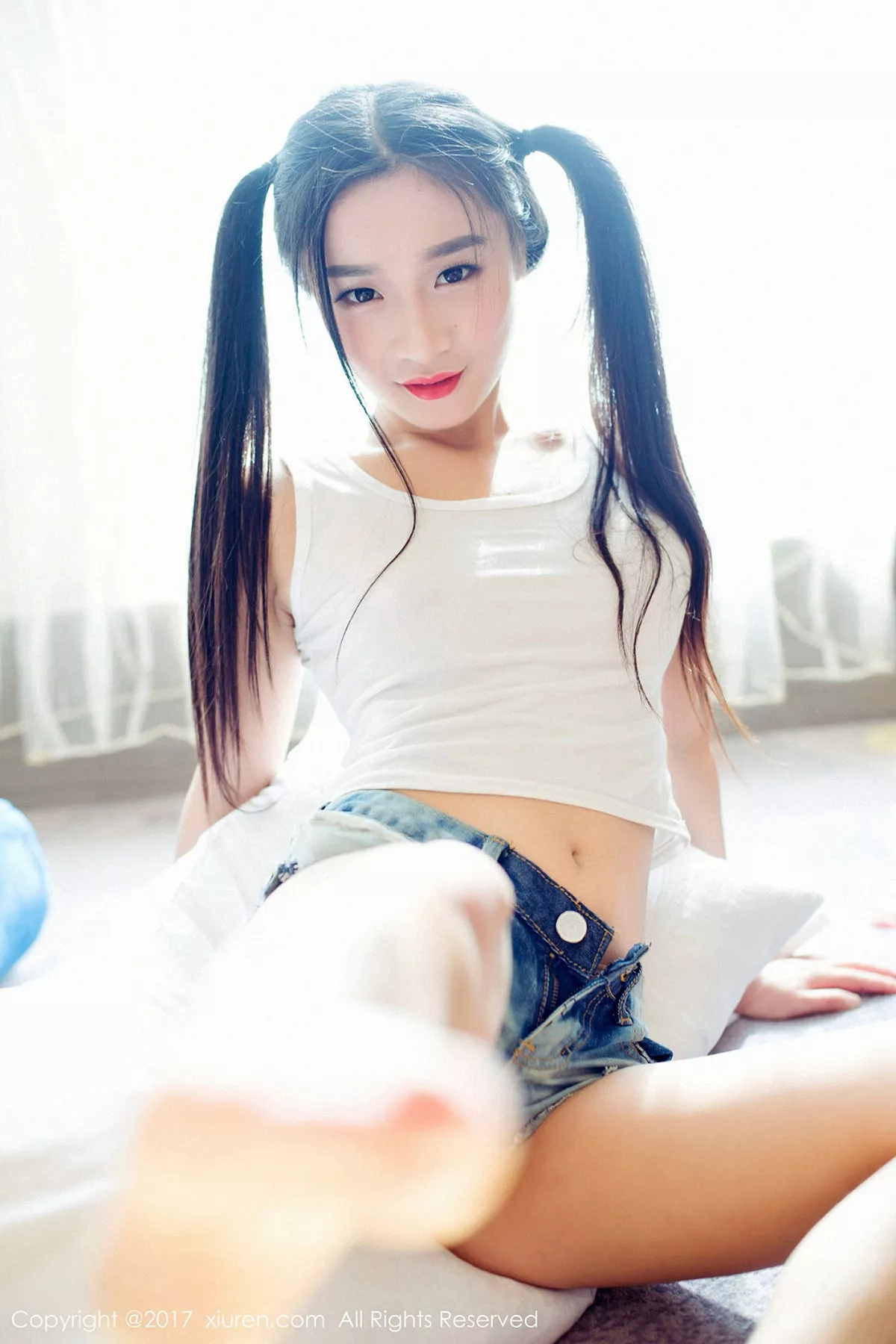 秀人集.com_[XiuRen秀人网]No.883_嫩模绮梦Cherish齐逼牛仔裤配白色内衣紧身秀完美身材写真46P