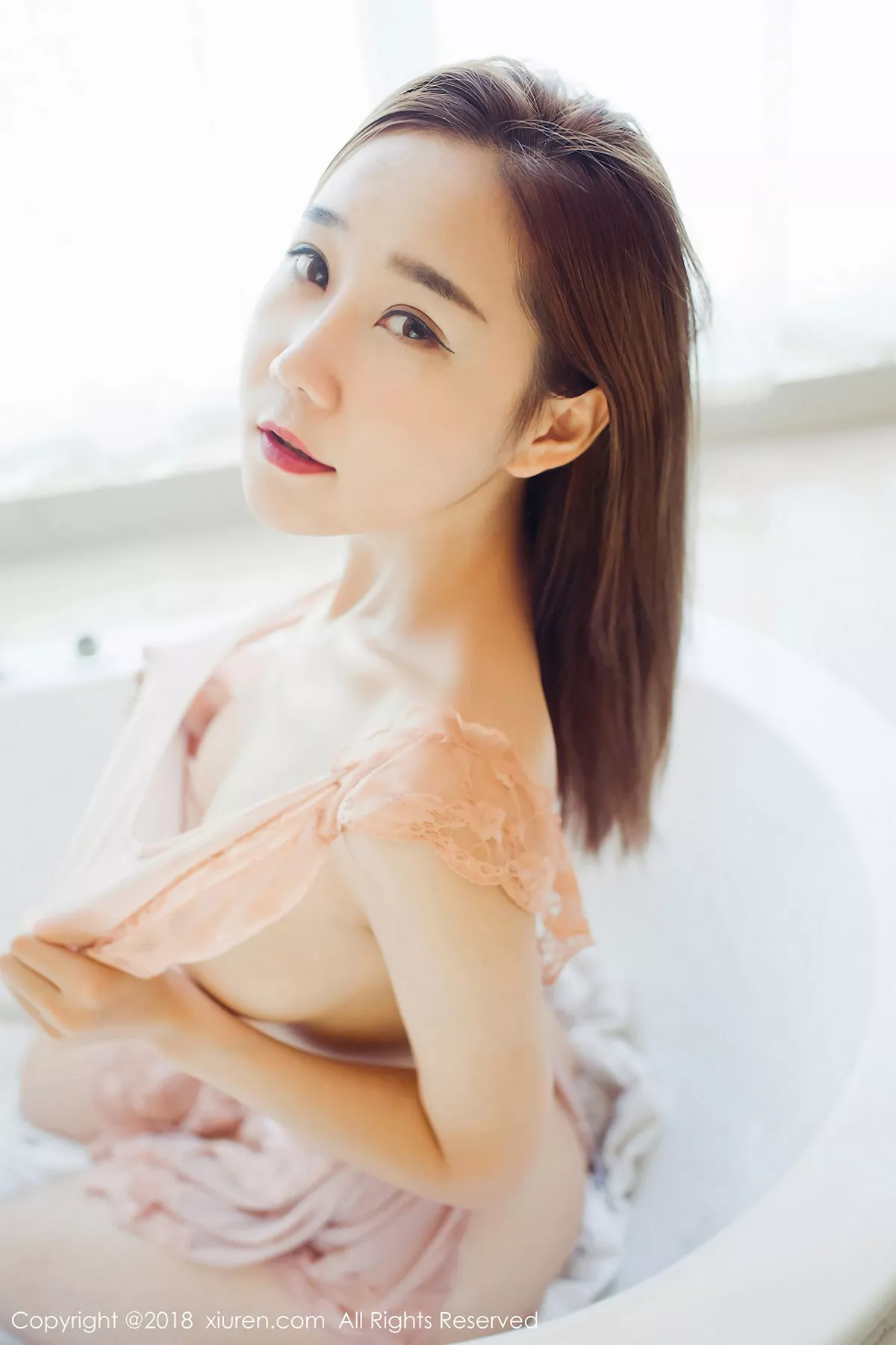 秀人集.com_[XiuRen秀人网]No.925_嫩模棉花糖candy蕾丝透明女仆装+日系开胸死库水完美诱惑写真46P