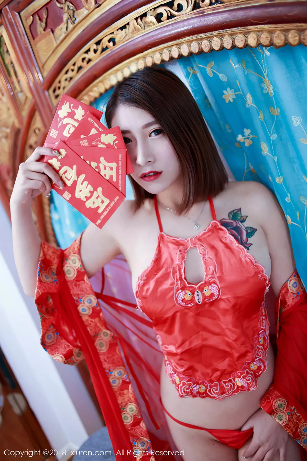 秀人集.com_[XiuRen秀人网]No.914_嫩模杜花花红色高叉旗袍装全脱秀美乳新春诱惑福利写真44P