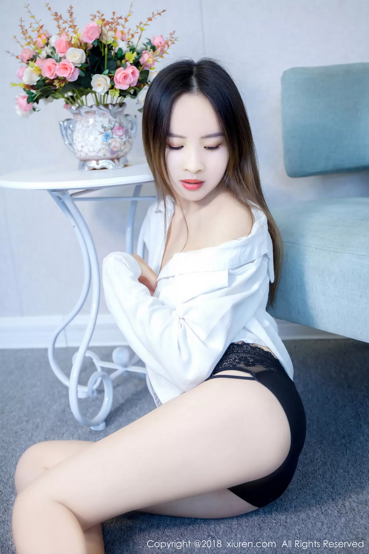 秀人集.com_[XiuRen秀人网]No.909_嫩模涵涵猫全裸上身双手遮点无内黑丝裤袜透视诱惑写真50P