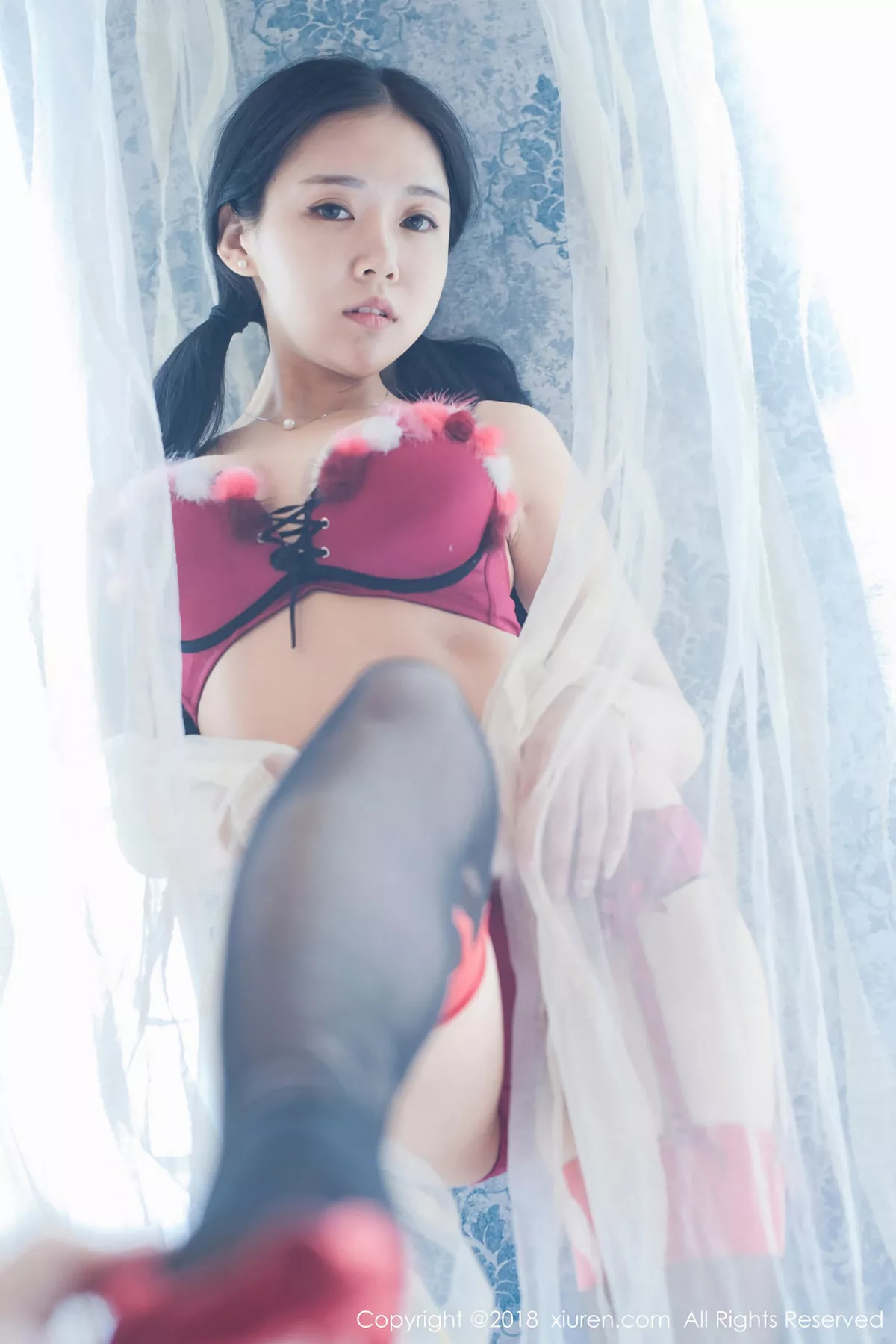 秀人集.com_[XiuRen秀人网]No.932_巨乳嫩模红气球红色连体内衣+日系开胸死库水爆乳诱惑写真49P