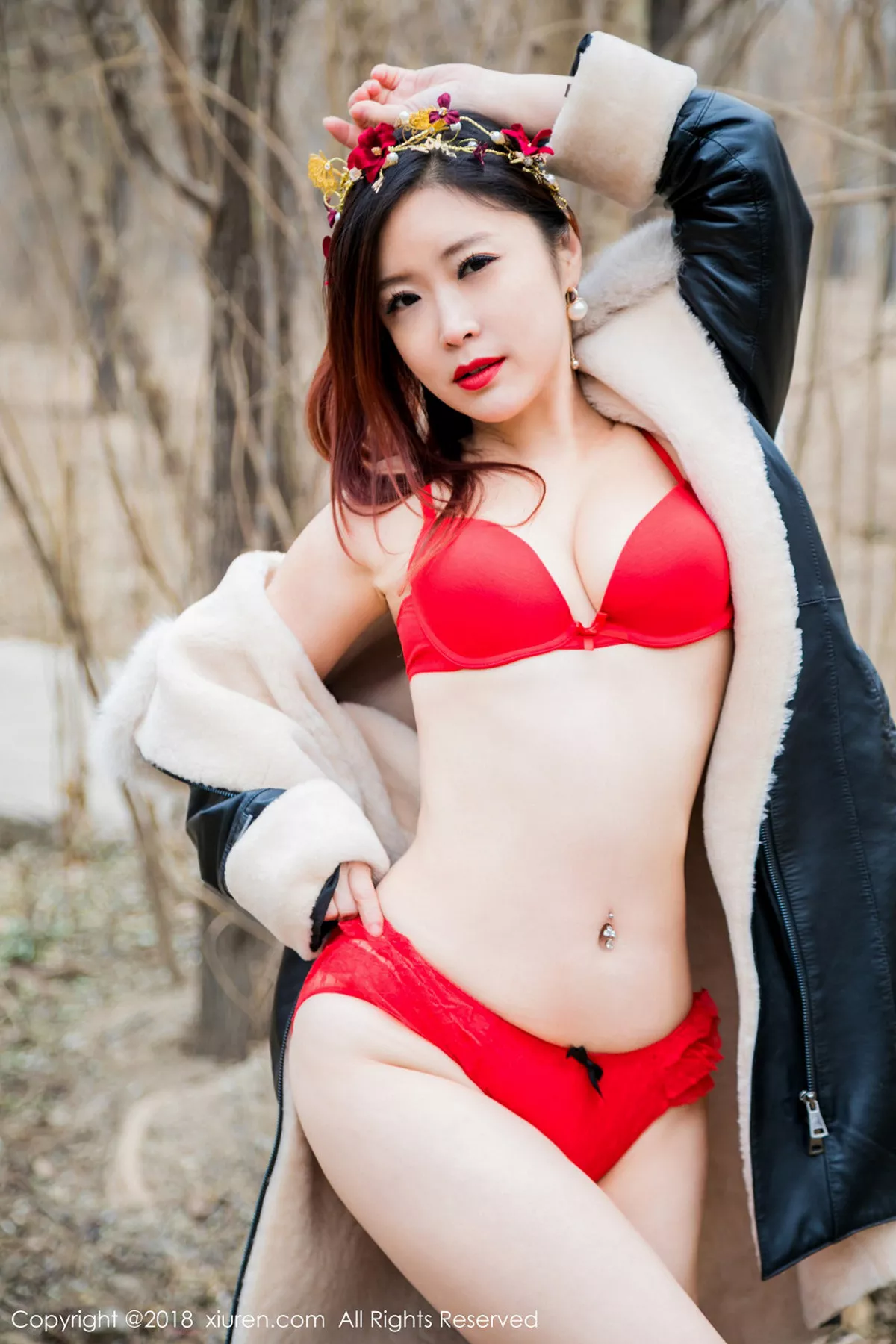 秀人集.com_[XiuRen秀人网]No.953_嫩模西希白兔户外红色内衣半脱内裤秀白嫩翘臀屁沟诱惑写真66P