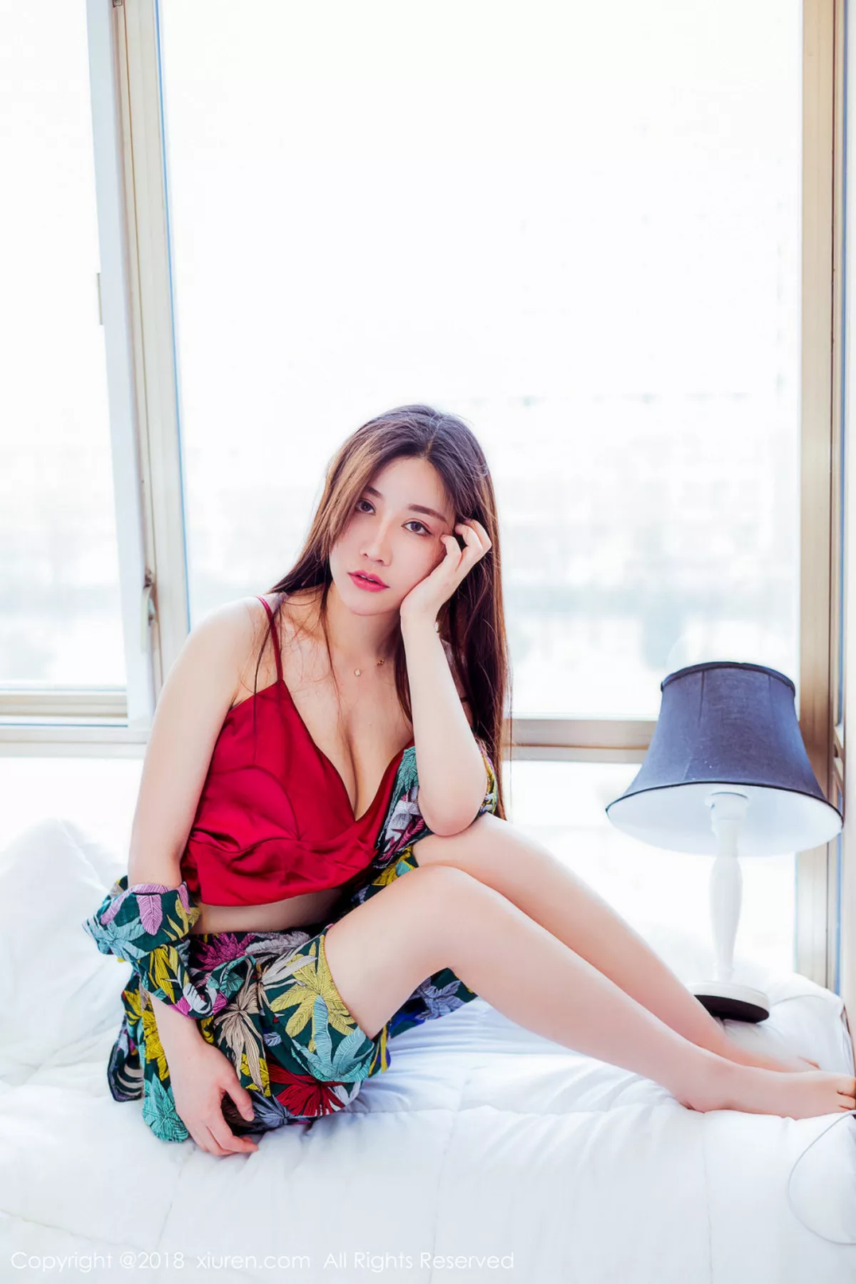秀人集.com_[XiuRen秀人网]No.959_嫩模美昕Yumi吊带牛仔连身裙秀滑嫩肌肤完美身材性感写真83P