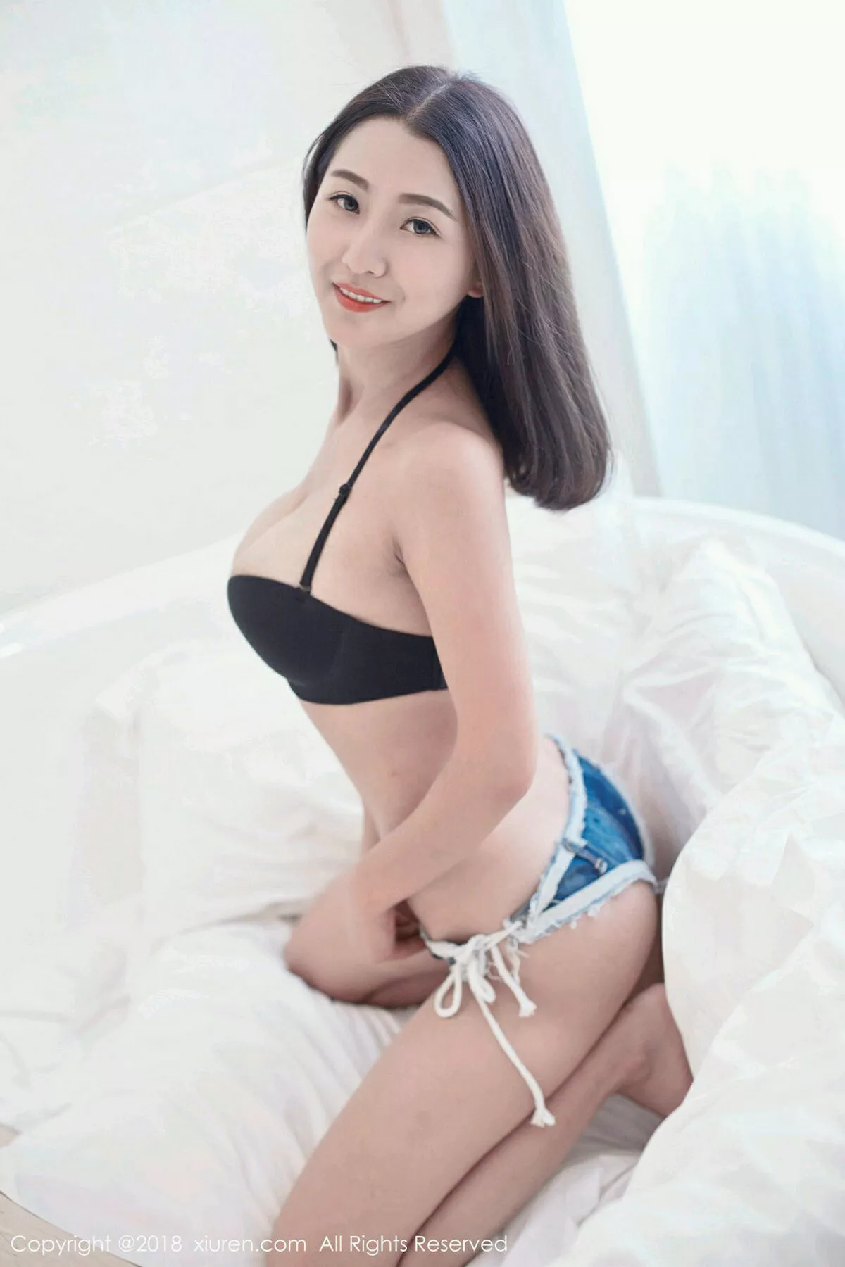 秀人集.com_[XiuRen秀人网]No.964_高挑嫩模七月Julie私房低胸连体服+蕾丝浴室湿身诱惑写真48P
