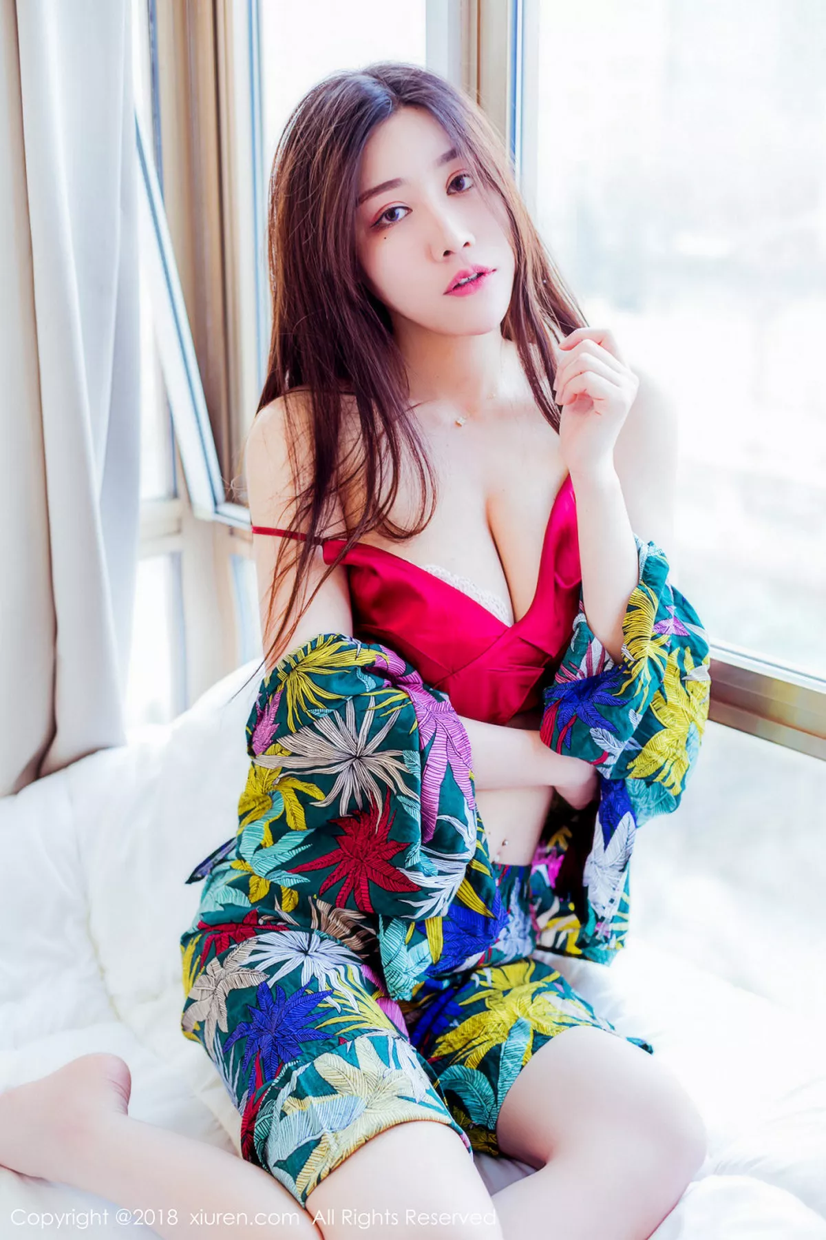 秀人集.com_[XiuRen秀人网]No.959_嫩模美昕Yumi吊带牛仔连身裙秀滑嫩肌肤完美身材性感写真83P