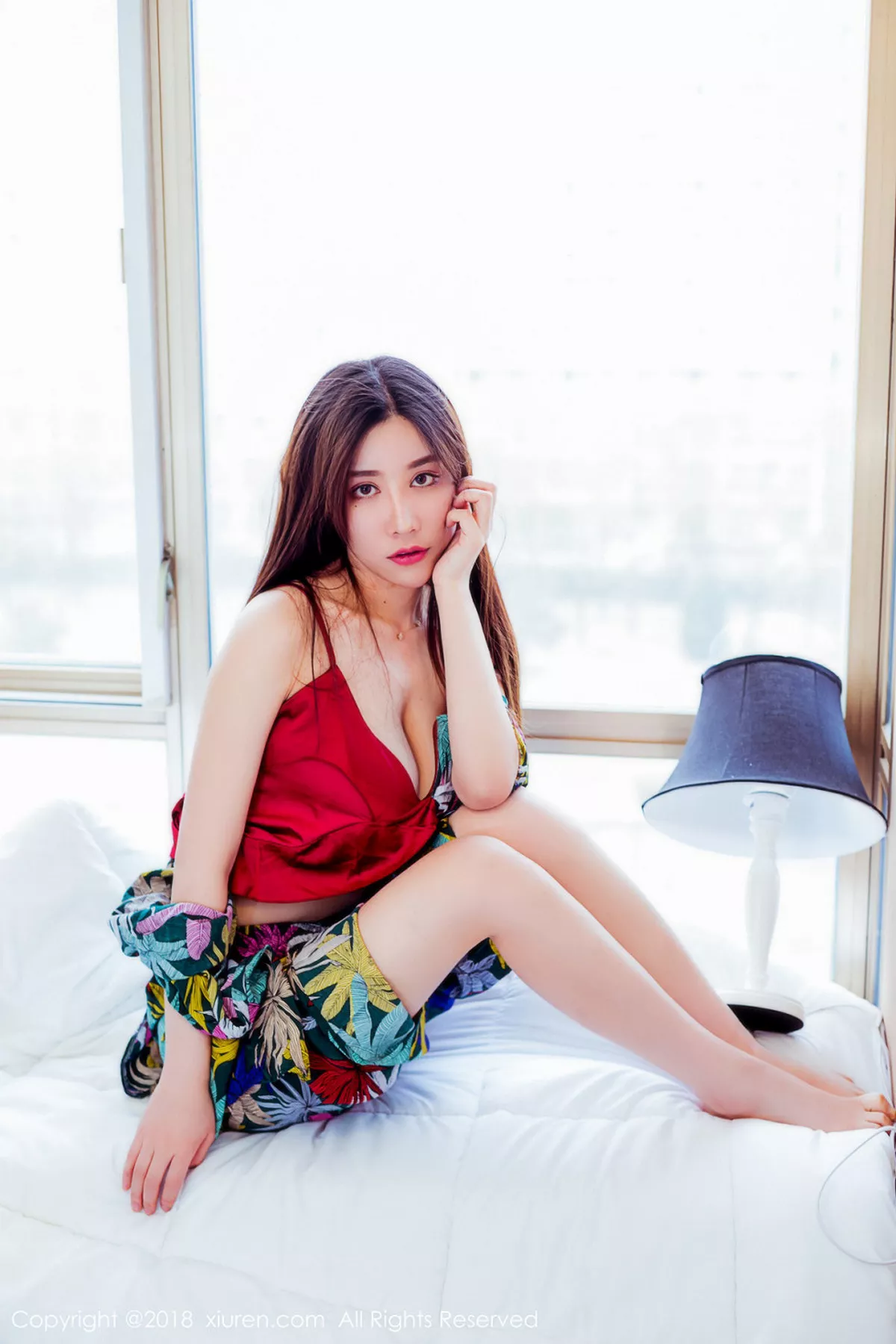 秀人集.com_[XiuRen秀人网]No.959_嫩模美昕Yumi吊带牛仔连身裙秀滑嫩肌肤完美身材性感写真83P