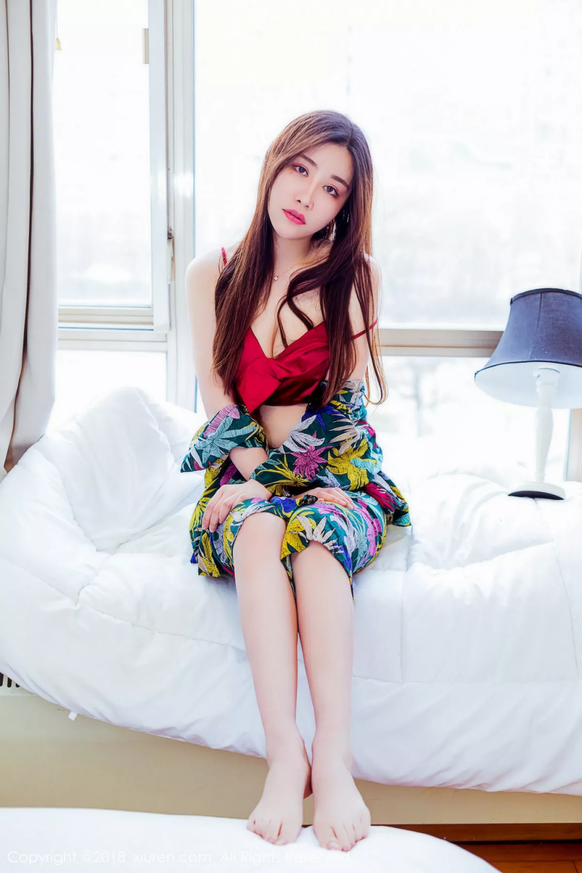 秀人集.com_[XiuRen秀人网]No.959_嫩模美昕Yumi吊带牛仔连身裙秀滑嫩肌肤完美身材性感写真83P