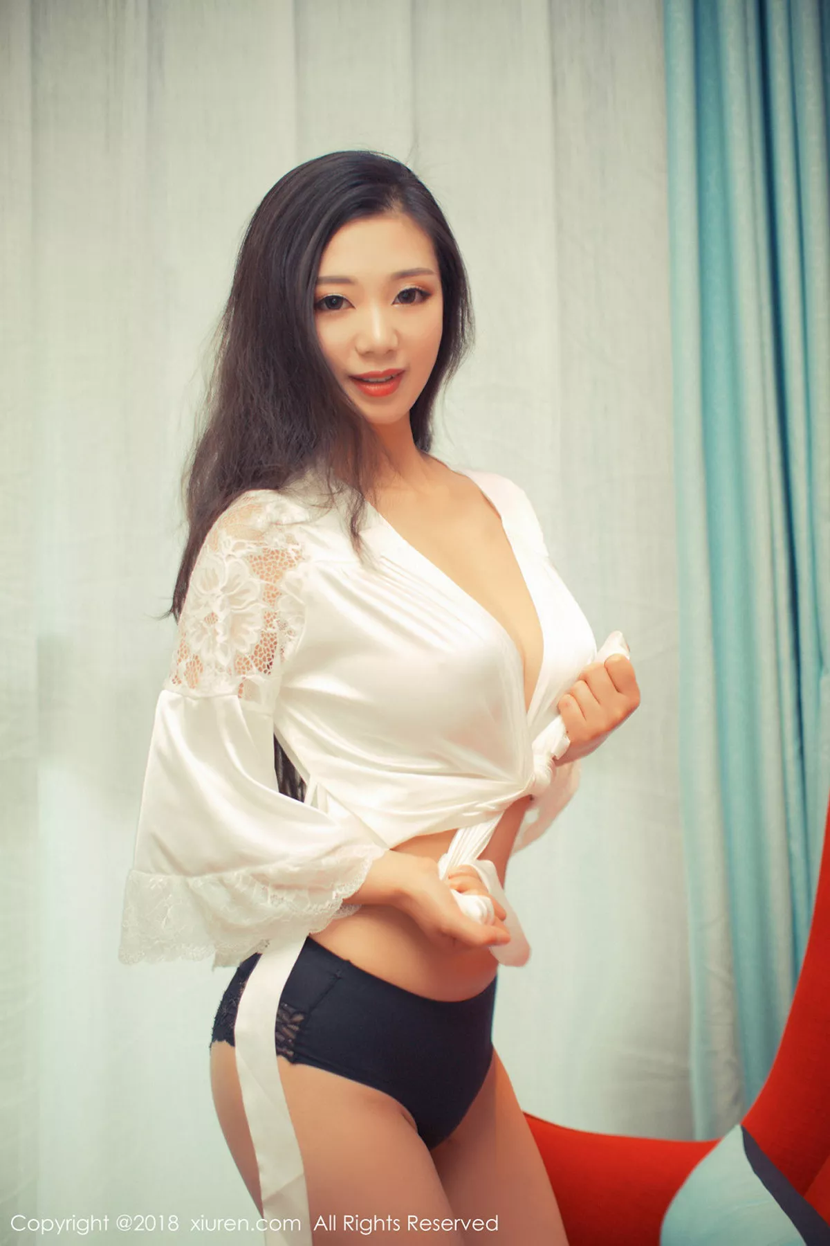 秀人集.com_[XiuRen秀人网]No.1007_嫩模宋-KiKi居家性感白衬衣半脱真空露美乳撩人诱惑写真42P