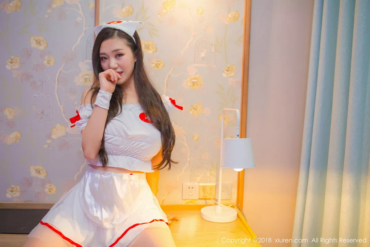 秀人集.com_[XiuRen秀人网]No.1052_女神宋-KiKi私房温柔兔女郎+性感护士装完美制服诱惑写真54P