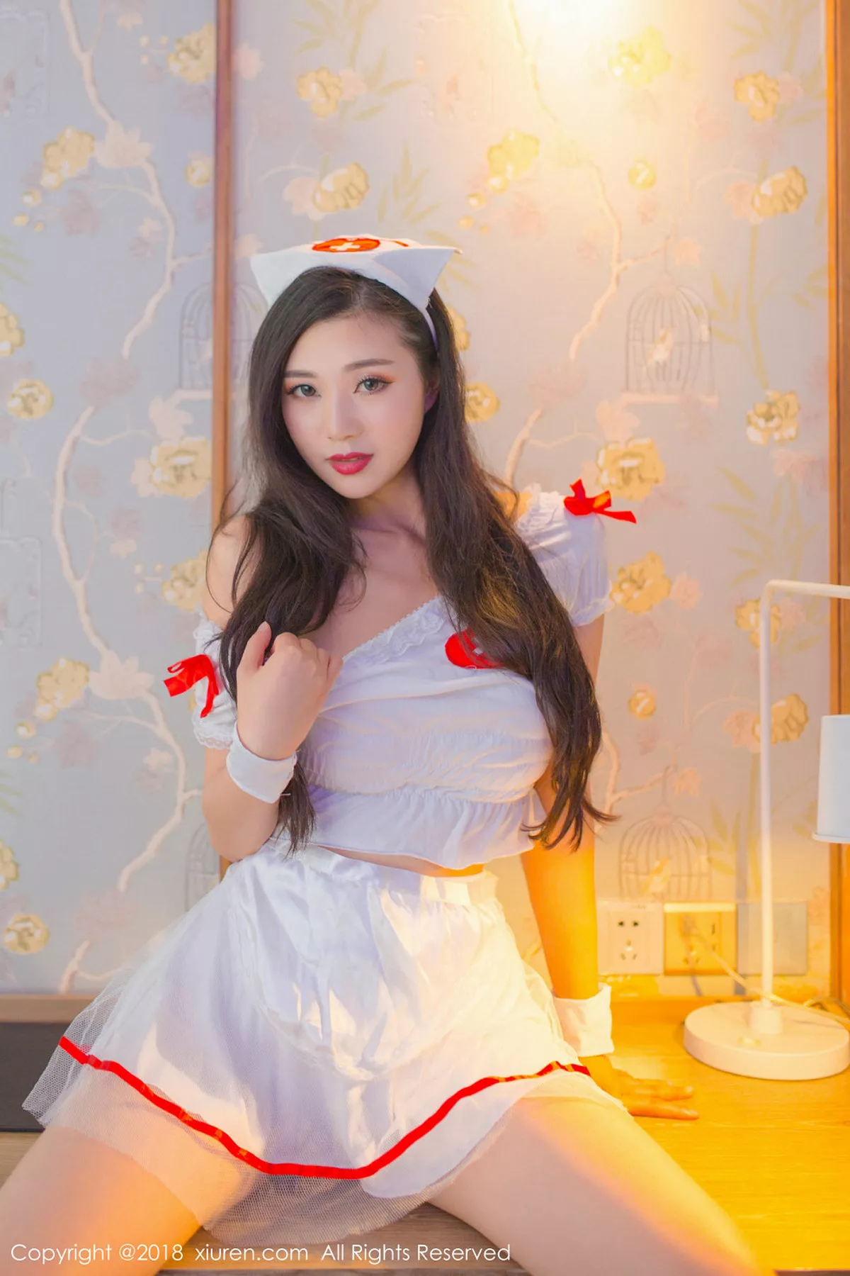 秀人集.com_[XiuRen秀人网]No.1052_女神宋-KiKi私房温柔兔女郎+性感护士装完美制服诱惑写真54P