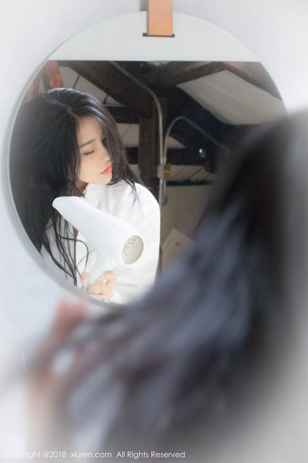 秀人集.com_[XiuRen秀人网]No.1024_女神许诺Sabrina居家早安女友系列床上慵懒迷人写真82P