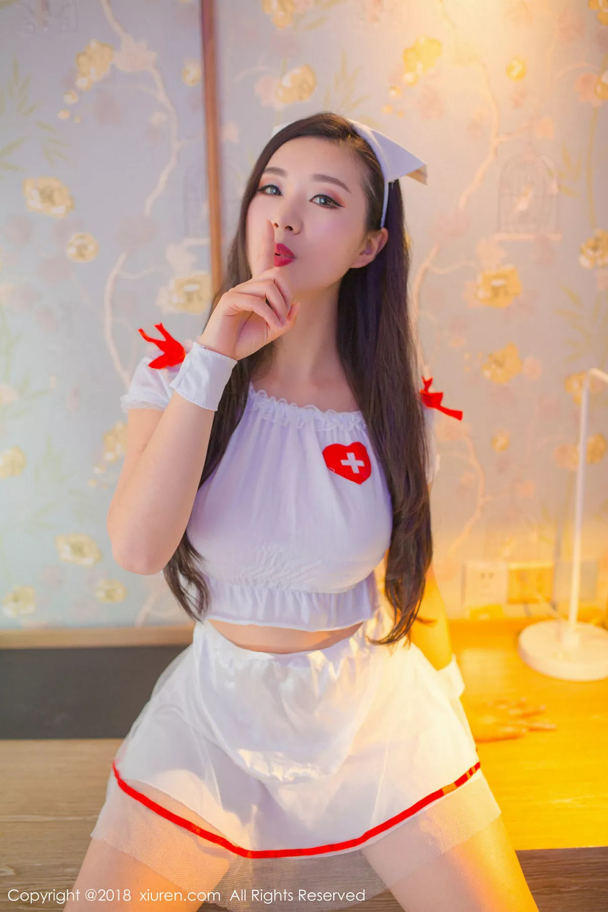 秀人集.com_[XiuRen秀人网]No.1052_女神宋-KiKi私房温柔兔女郎+性感护士装完美制服诱惑写真54P