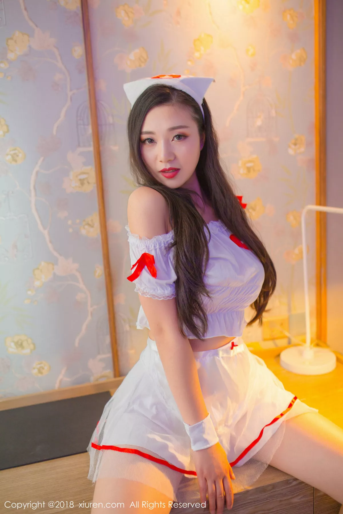 秀人集.com_[XiuRen秀人网]No.1052_女神宋-KiKi私房温柔兔女郎+性感护士装完美制服诱惑写真54P