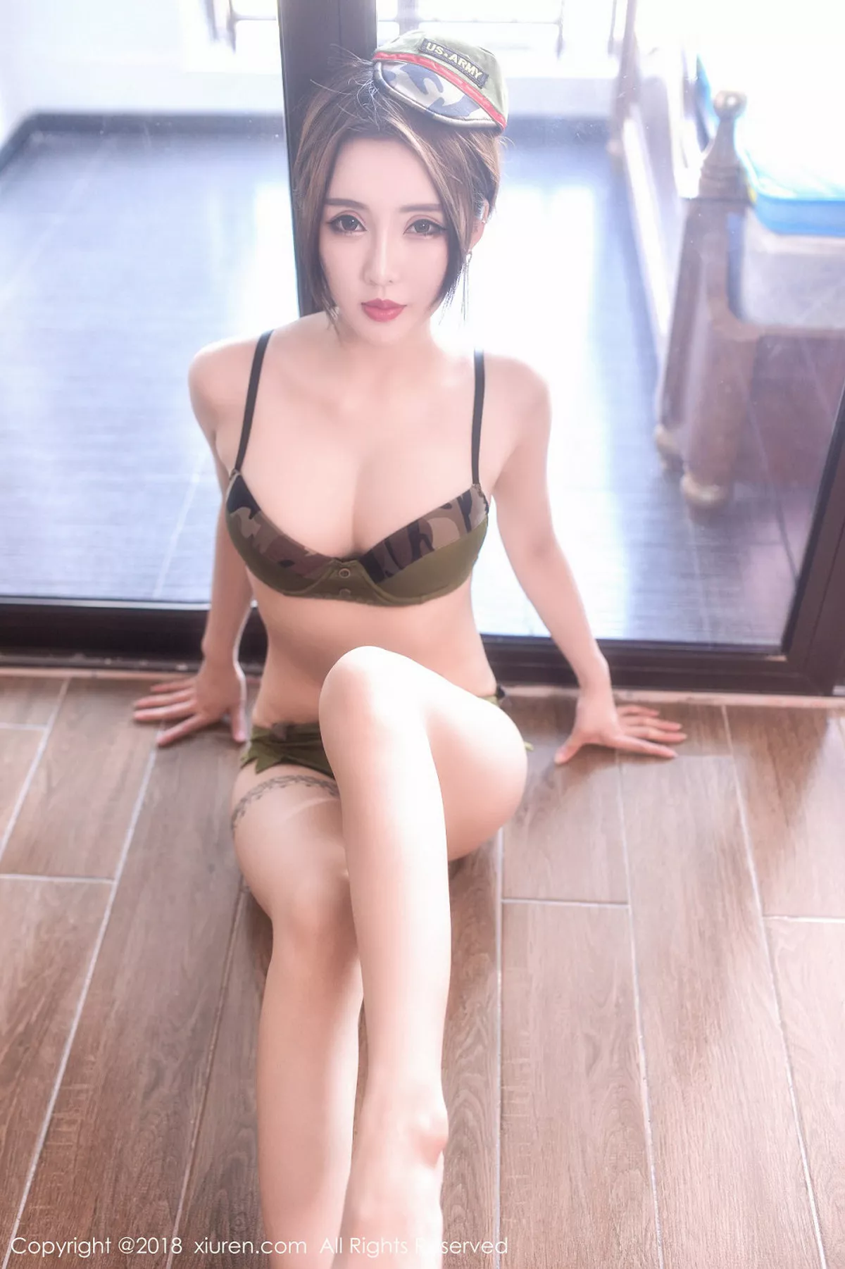 秀人集.com_[XiuRen秀人网]No.1065_丽质美人零度居家私房全裸上身露美乳蕾丝内裤诱惑写真43P