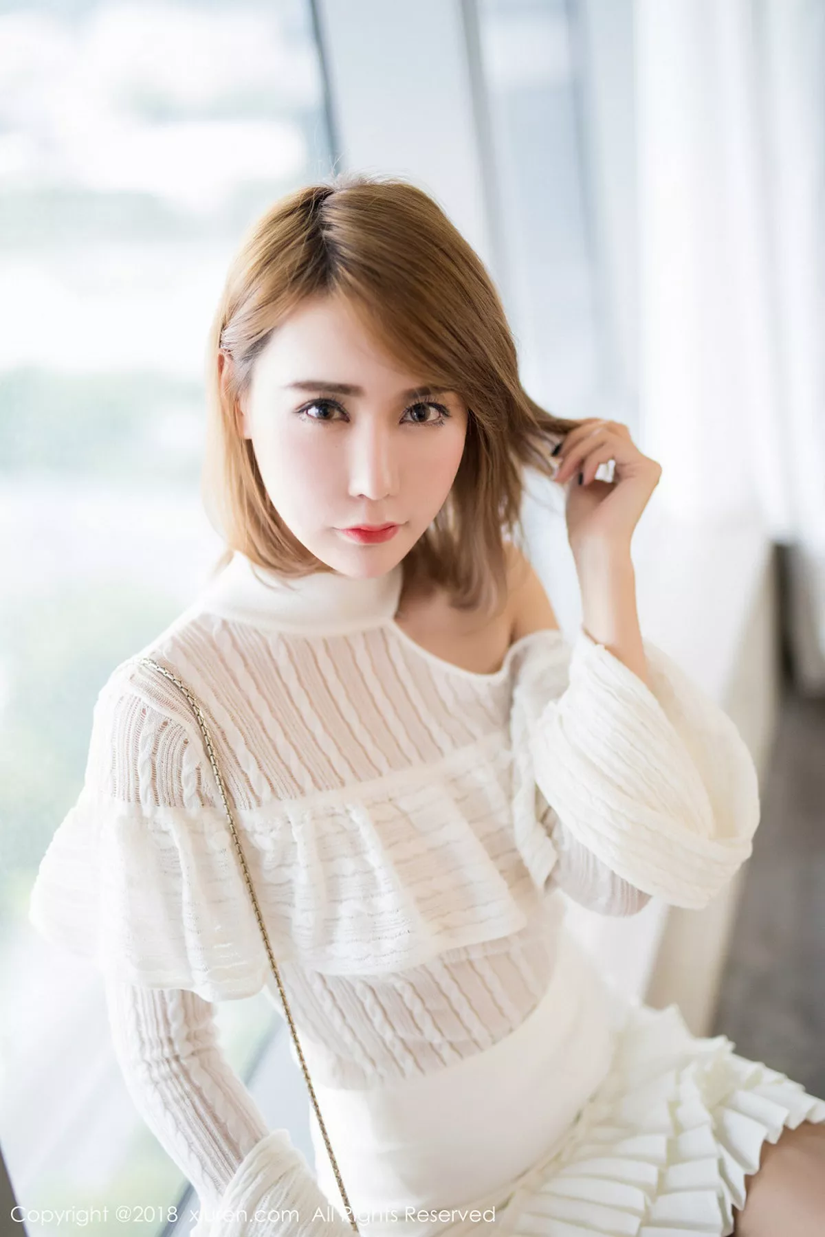 秀人集.com_[XiuRen秀人网]No.1121_嫩模楚恬Olivia私房白色内衣撩衣露豪乳半球极致诱惑写真57P