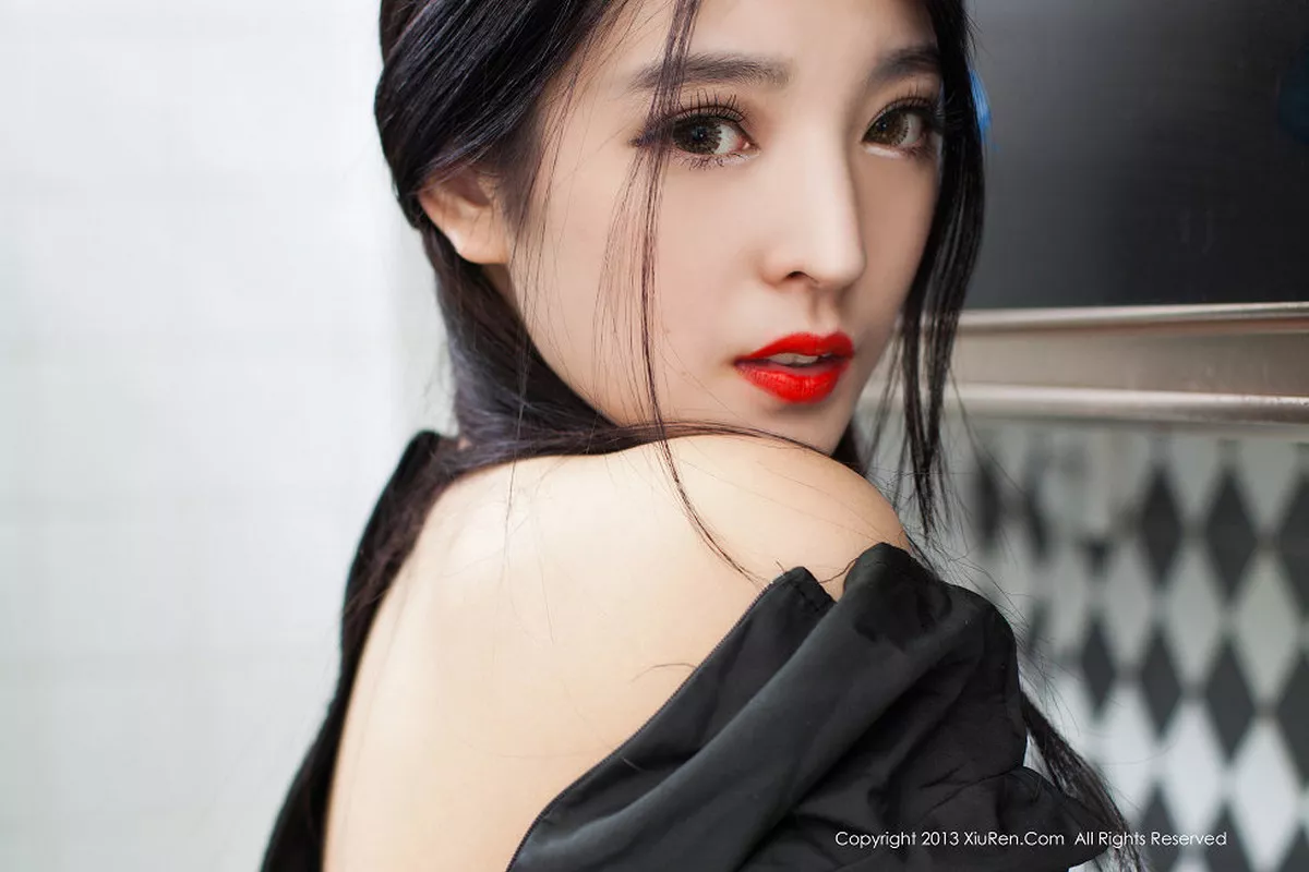 秀人集.com_[XiuRen秀人网]No.066_绝美女神陈大榕黑色女仆装性感厨娘系列写真秀110P