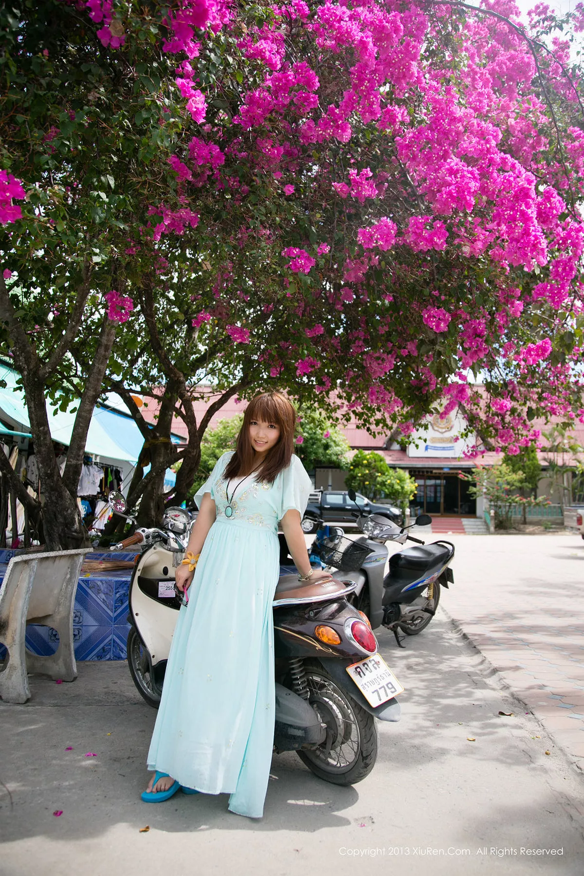 秀人集.com_[XiuRen秀人网]No.053_清纯美少女默漠无荢清新阳光写真海量合集121P