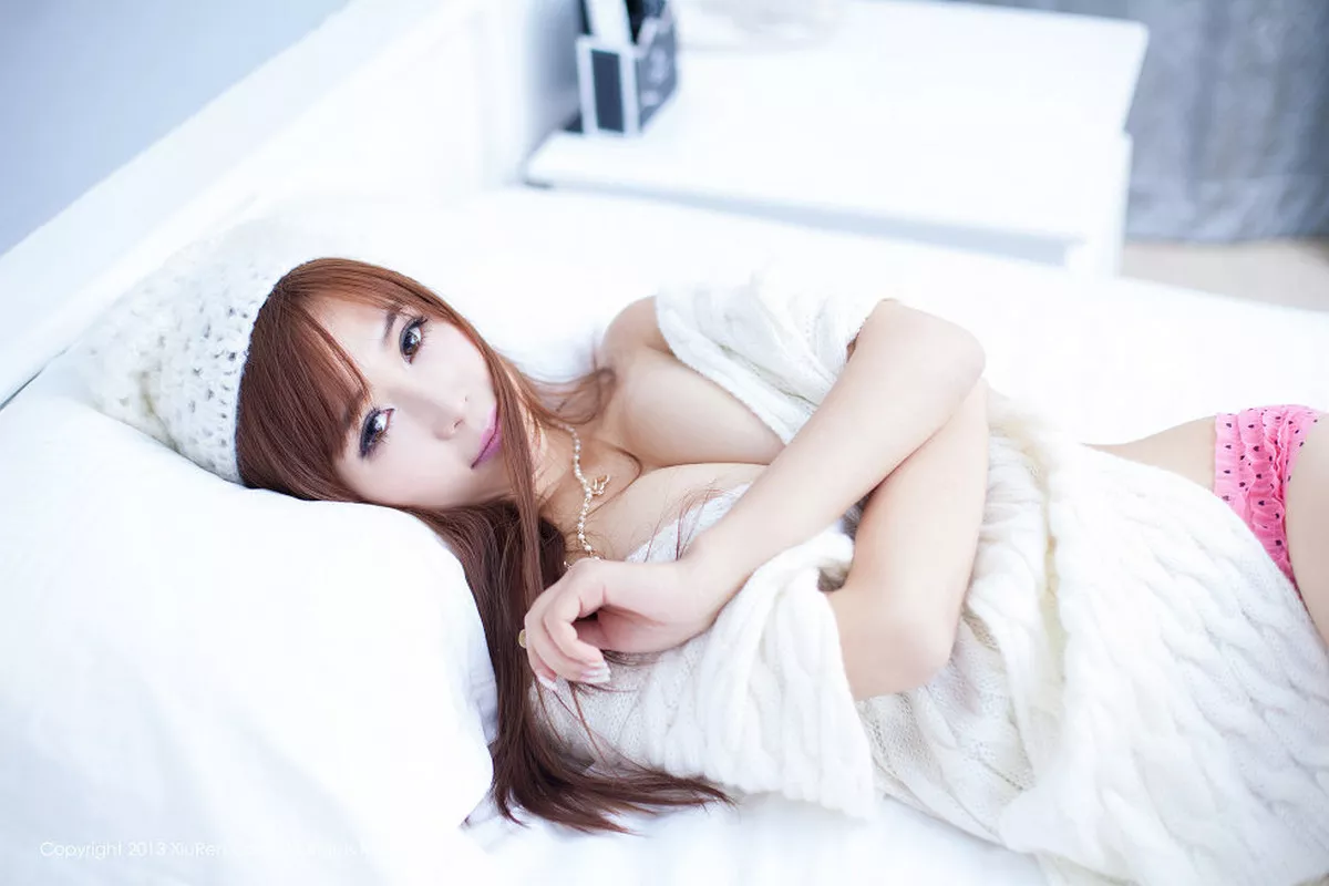 秀人集.com_[XiuRen秀人网]No.052_巨乳美模张优ayoyo浴缸里撩人姿势美胸诱惑写真58P