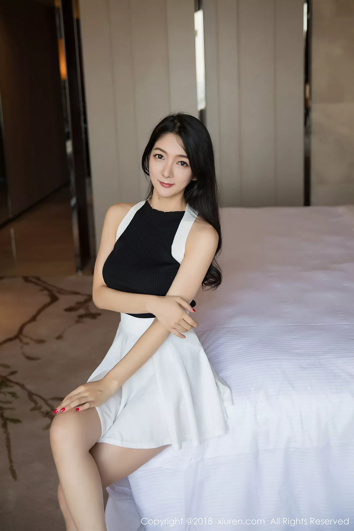 秀人集.com_[XiuRen秀人网]No.1175_女神Angela小热巴性感白色内衣配白色短裙秀完美身材写真54P